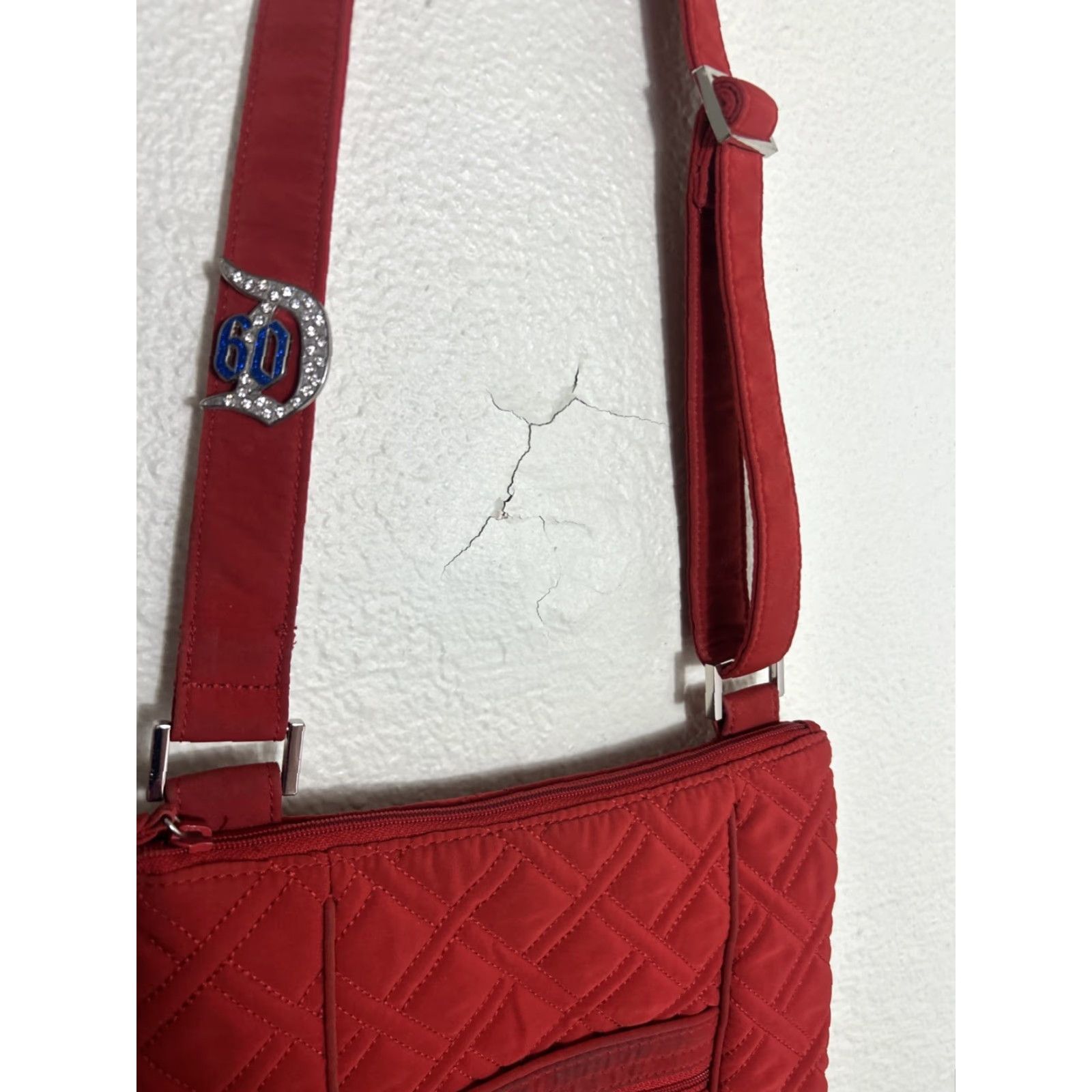 Vera Bradley Vera Bradley Crossbody Bag Medium Hipster Microfiber Red Womens Retired Pattern 10x11 Size ONE SIZE - 5 Thumbnail