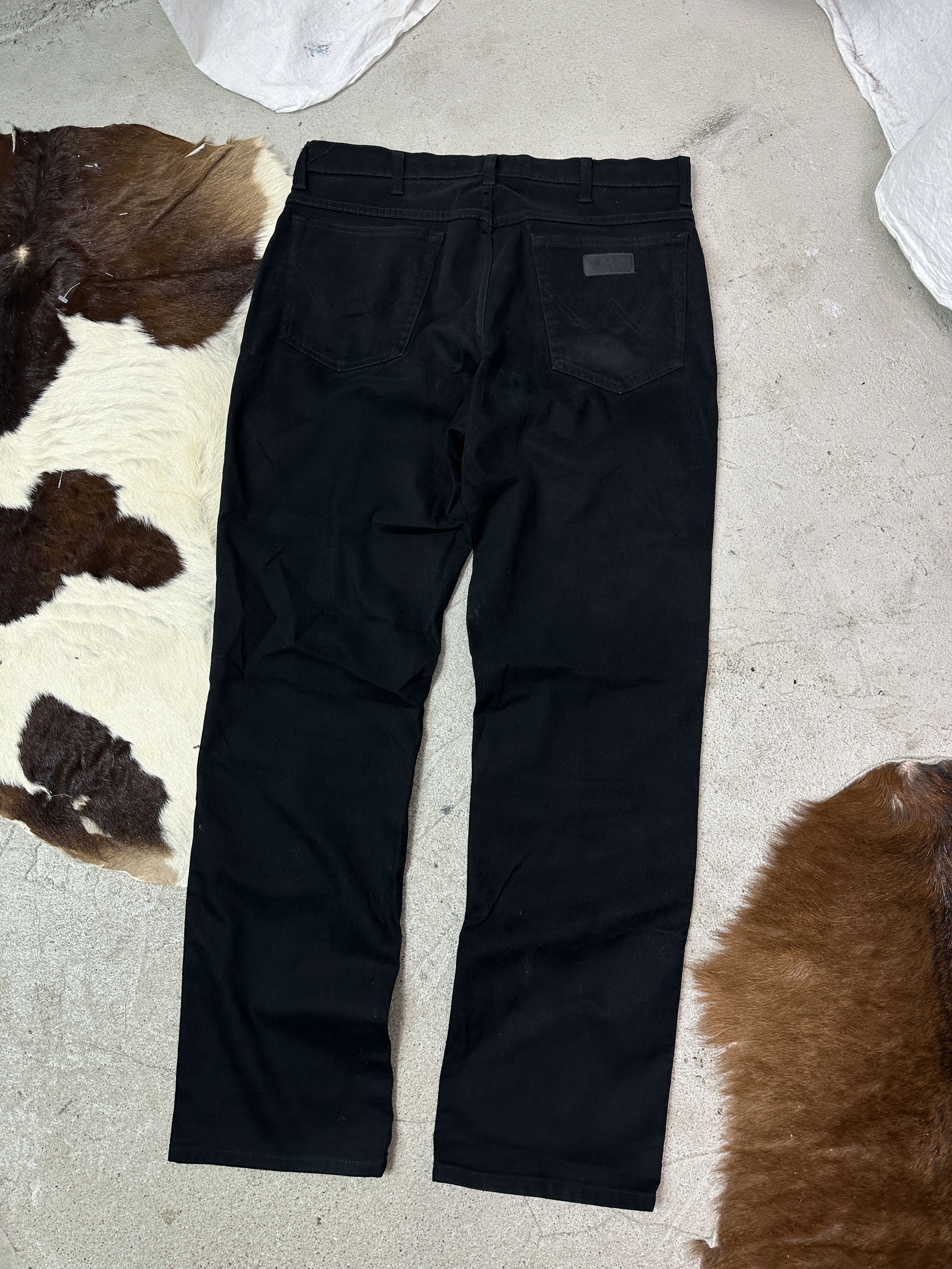 Wrangler Vintage Denim Streetwear Wrangler Straight Jeans Y2K Size US 34 / EU 50 - 1 Thumbnail
