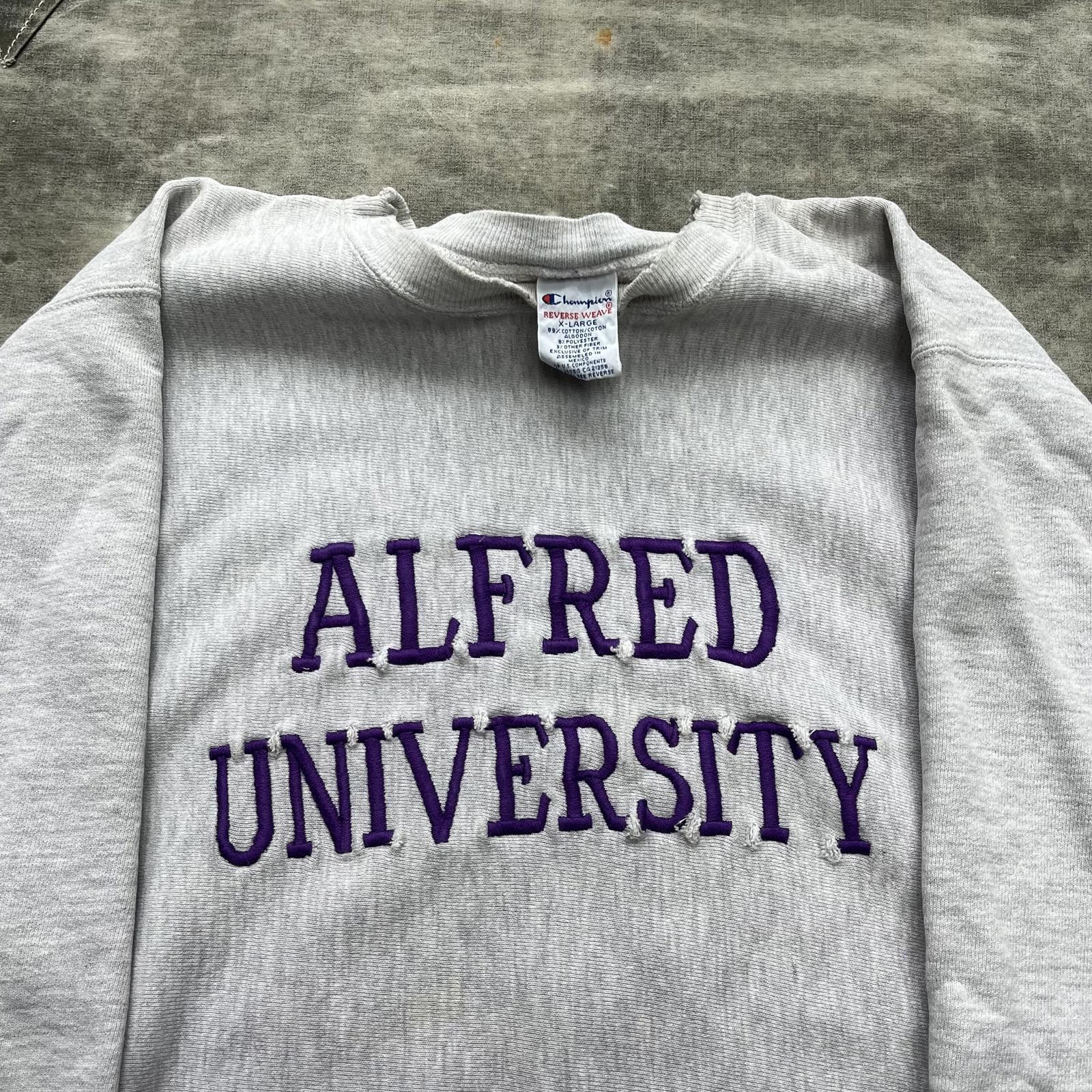 Champion × Vintage Vintage Champion Reverse Weave Alfred University Sweatshirt Size US XL / EU 56 / 4 - 2 Thumbnail