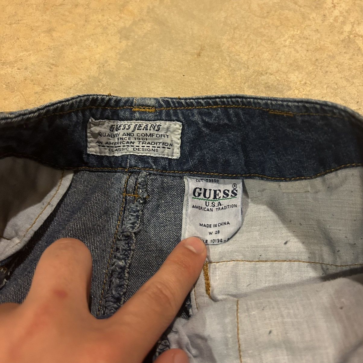 Guess × Vintage Crazy Vintage 90s Guess Jeans Baggy Cargo Pocket Jorts JNCO Size US 30 / EU 46 - 5 Thumbnail