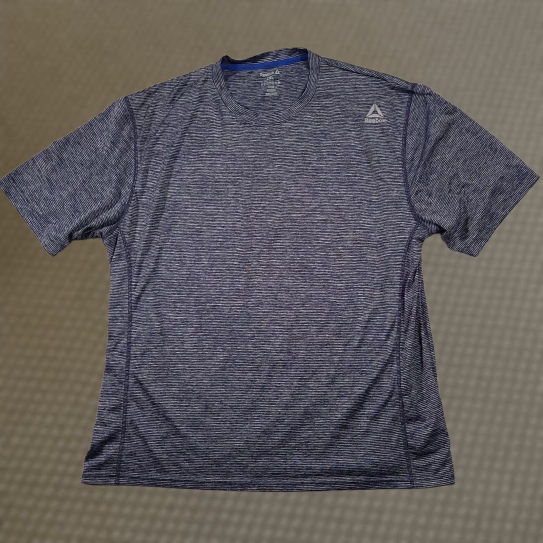 Reebok Reebok Activewear Shirt 2XL Blue Gray Polyester Reflective Short Sleeve Mens T Size US XXL / EU 58 / 5 - 1 Thumbnail