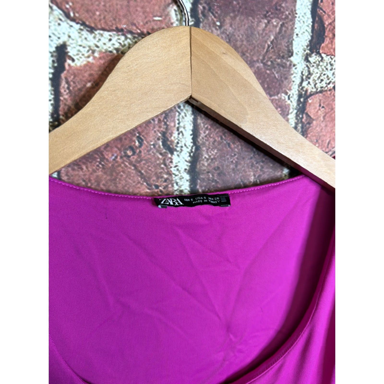 Zara Zara Womens Pink Fushia Top Bouse Size S Sleeveless Shirt Crew Neck Casual Cotton T-Shirt Short Sleeveless Padded Ruffle Basic Regular Womens Size S / US 4 / IT 40 - 2 Thumbnail