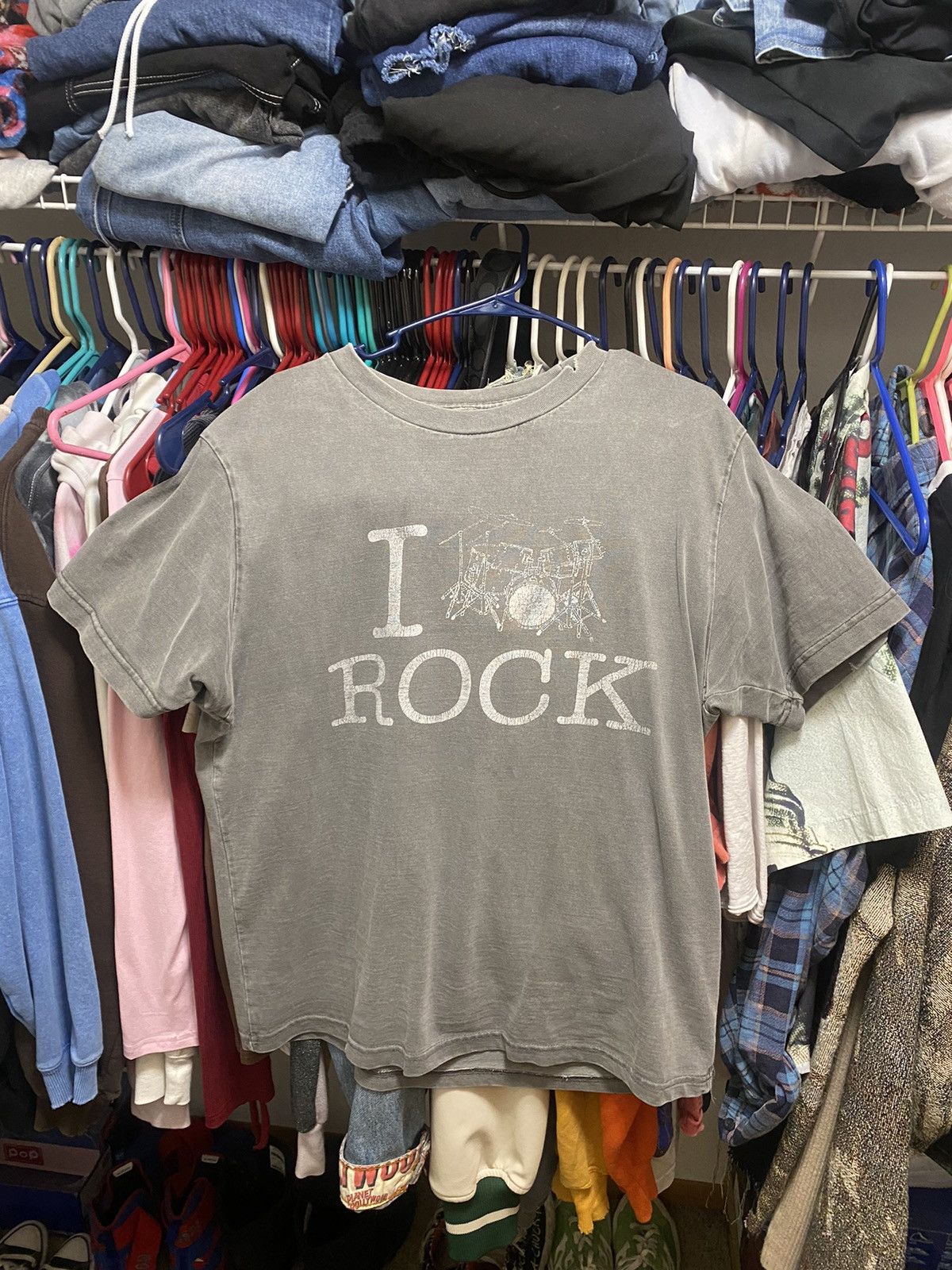 Basketcase Gallery’s Distressed “I (heart) Rock” t-shirt