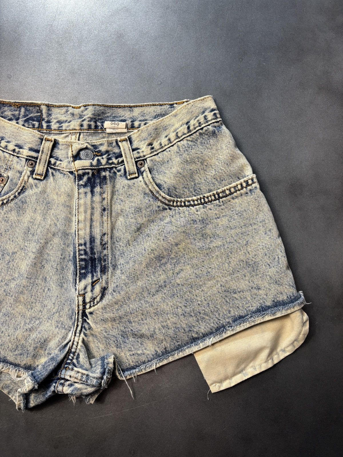 Levi's × Vintage 1990s Levis Cutoff Jorts Vintage Jeans Shorts Red Tab 560 29 Size US 29 - 9 Thumbnail