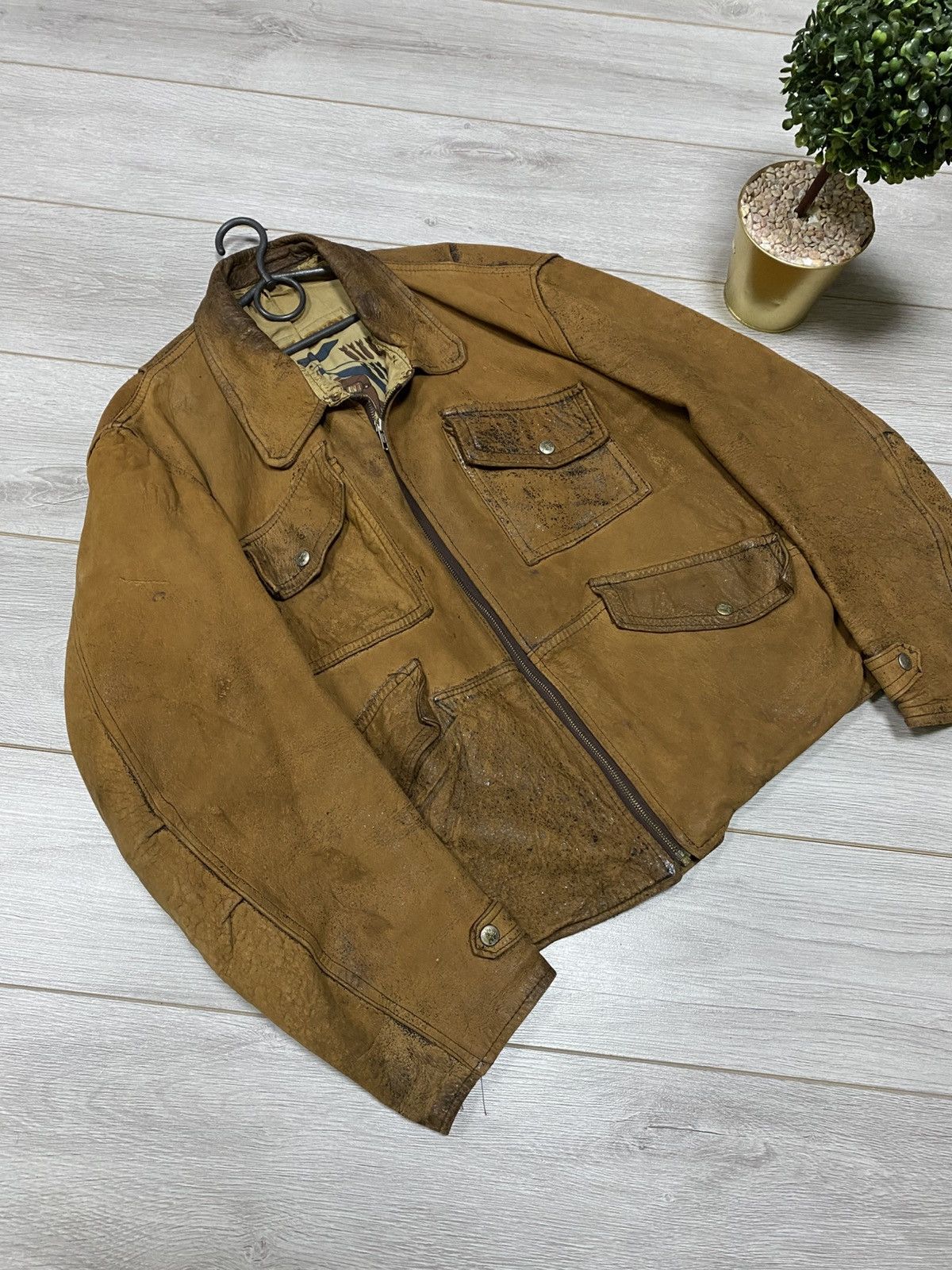 Chevignon Chevignon vintage leather worn distressed leather jacket fly Size US XL / EU 56 / 4 - 18 Thumbnail