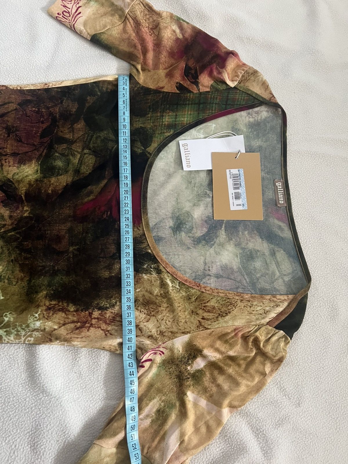 John Galliano Pristine JOHN GALLIANO "Serafino" Archival Print Top – Early Size M / US 6-8 / IT 42-44 - 13 Thumbnail