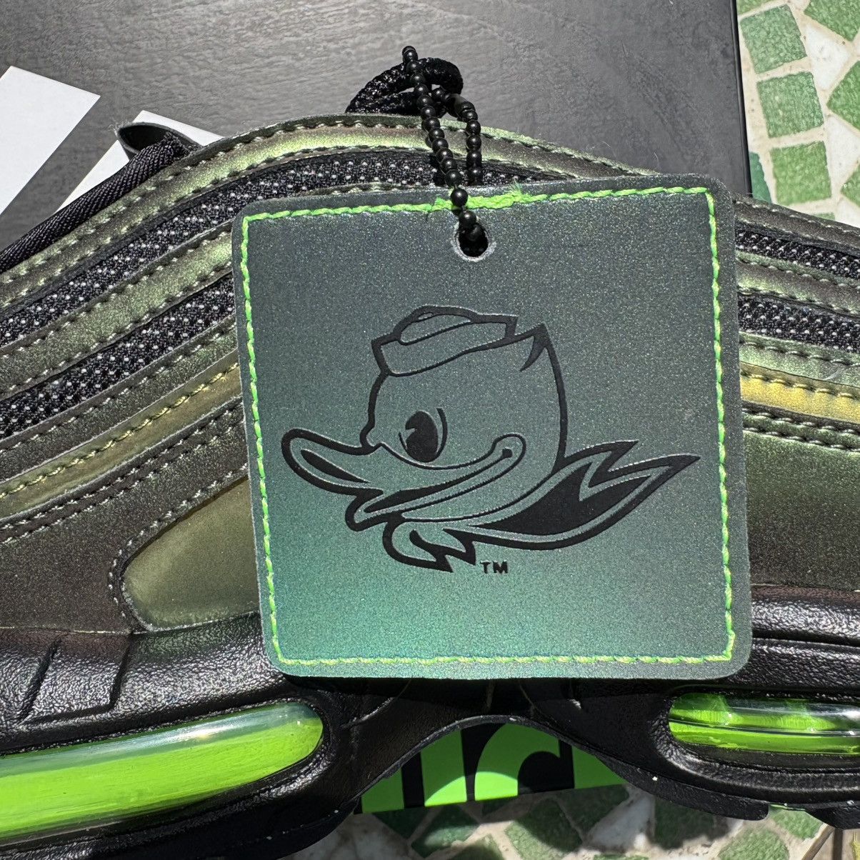 Nike Air max Ducks of a Feather Size US 11 / EU 44 - 8 Thumbnail