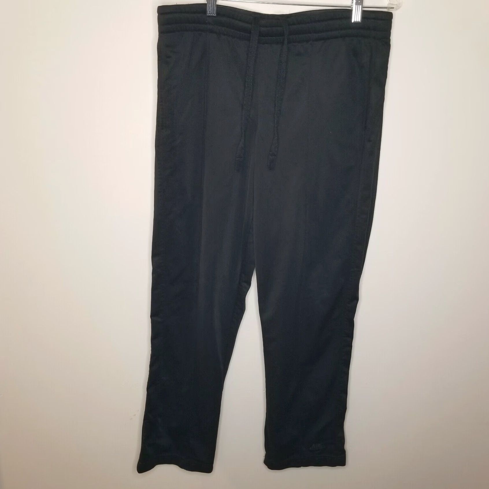 Nike Nike Mens Track Pants Black Elastic Waist Size Medium M Size US 31 - 1 Thumbnail