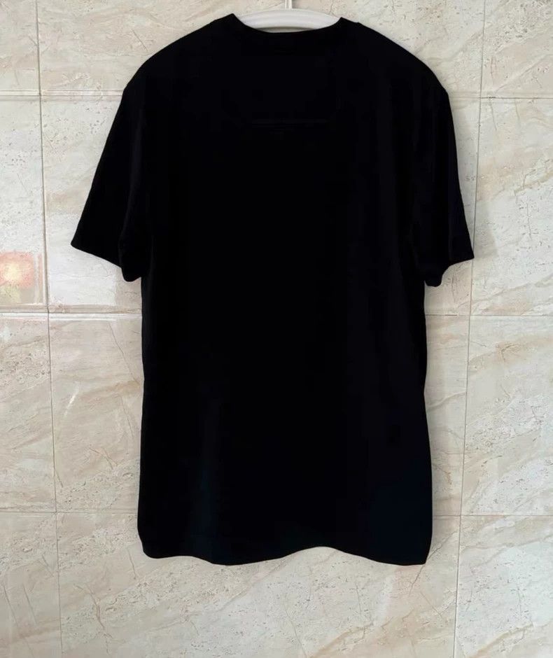 Givenchy Givenchy Black Short Sleeve 2506-Nextarrow Size US S / EU 44-46 / 1 - 7 Thumbnail