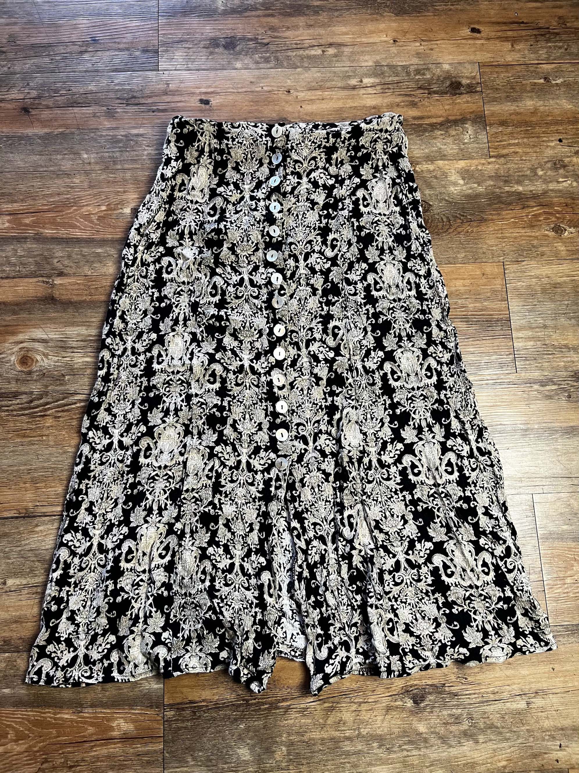 Vintage Vintage 1990's Resource Paisley Button Front Midi Skirt Size 25" / US 0 / IT 36 - 4 Thumbnail