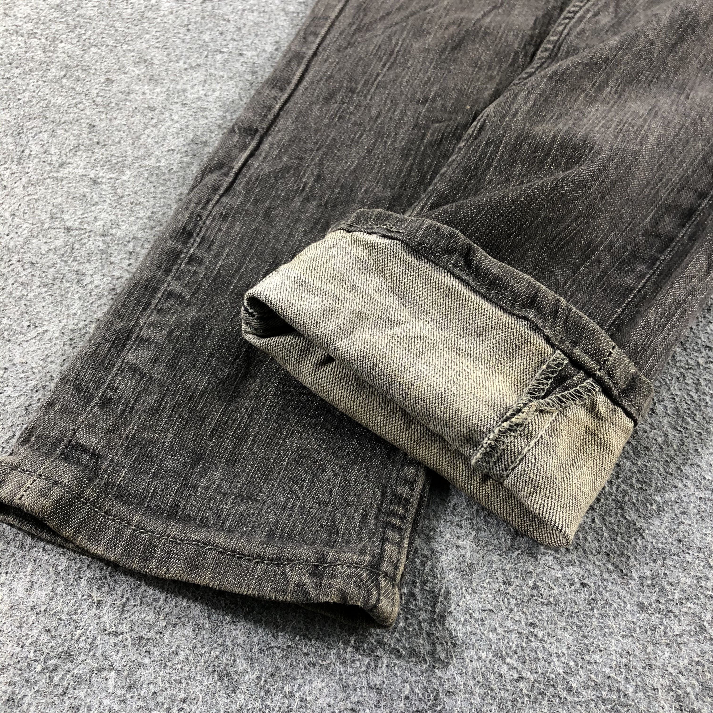 Levi's Vintage Faded Black Levis 511 Jeans-J2675 Size US 31 - 7 Thumbnail