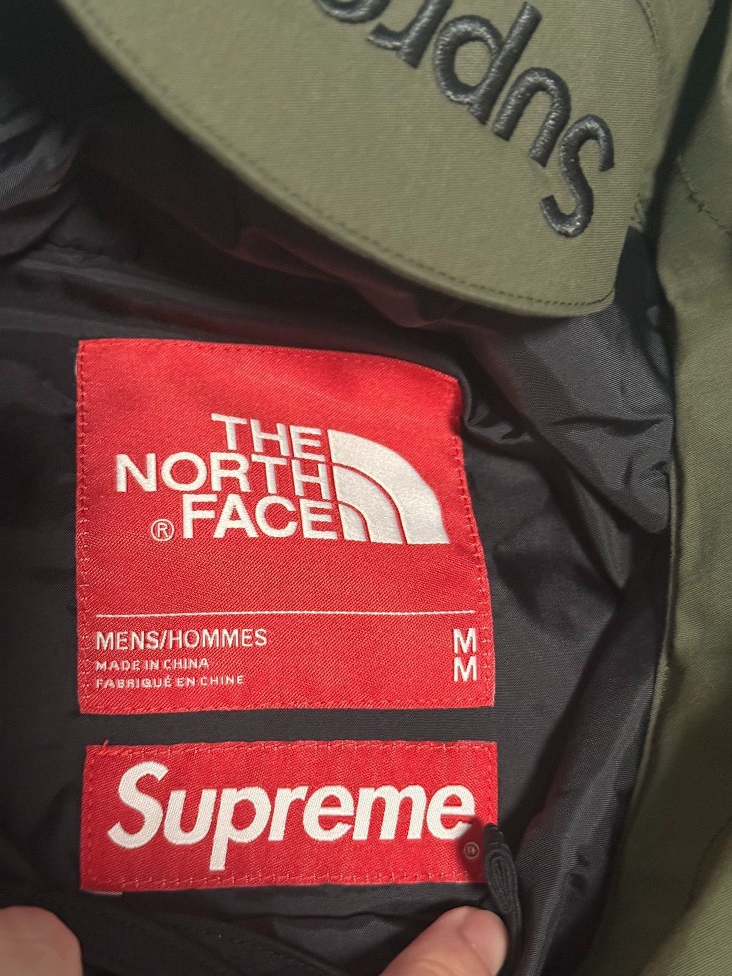 Supreme Green Hooded Parka with Flag Patch - Size M Size US M / EU 48-50 / 2 - 3 Thumbnail