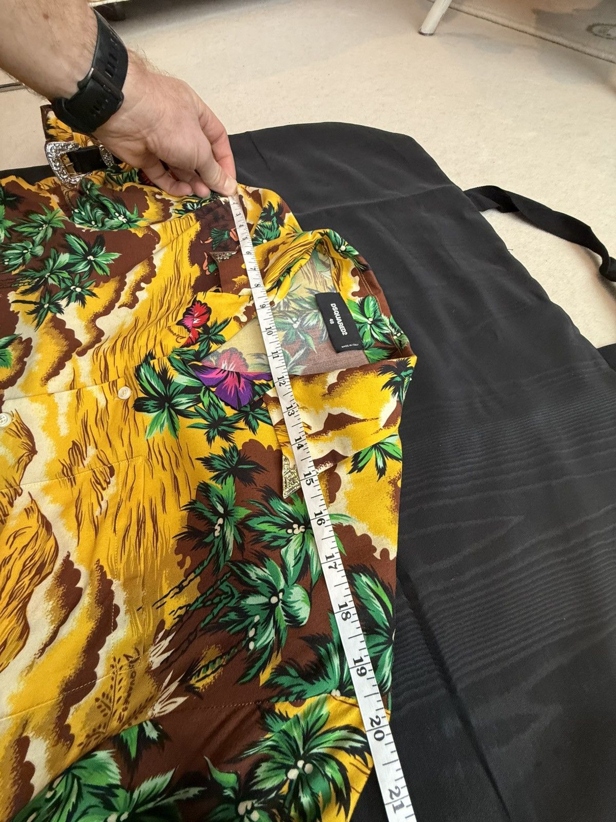 Dsquared2 SS18 Dsquared2 leather strap buckle Hawaiian floral shirt Size US M / EU 48-50 / 2 - 8 Thumbnail