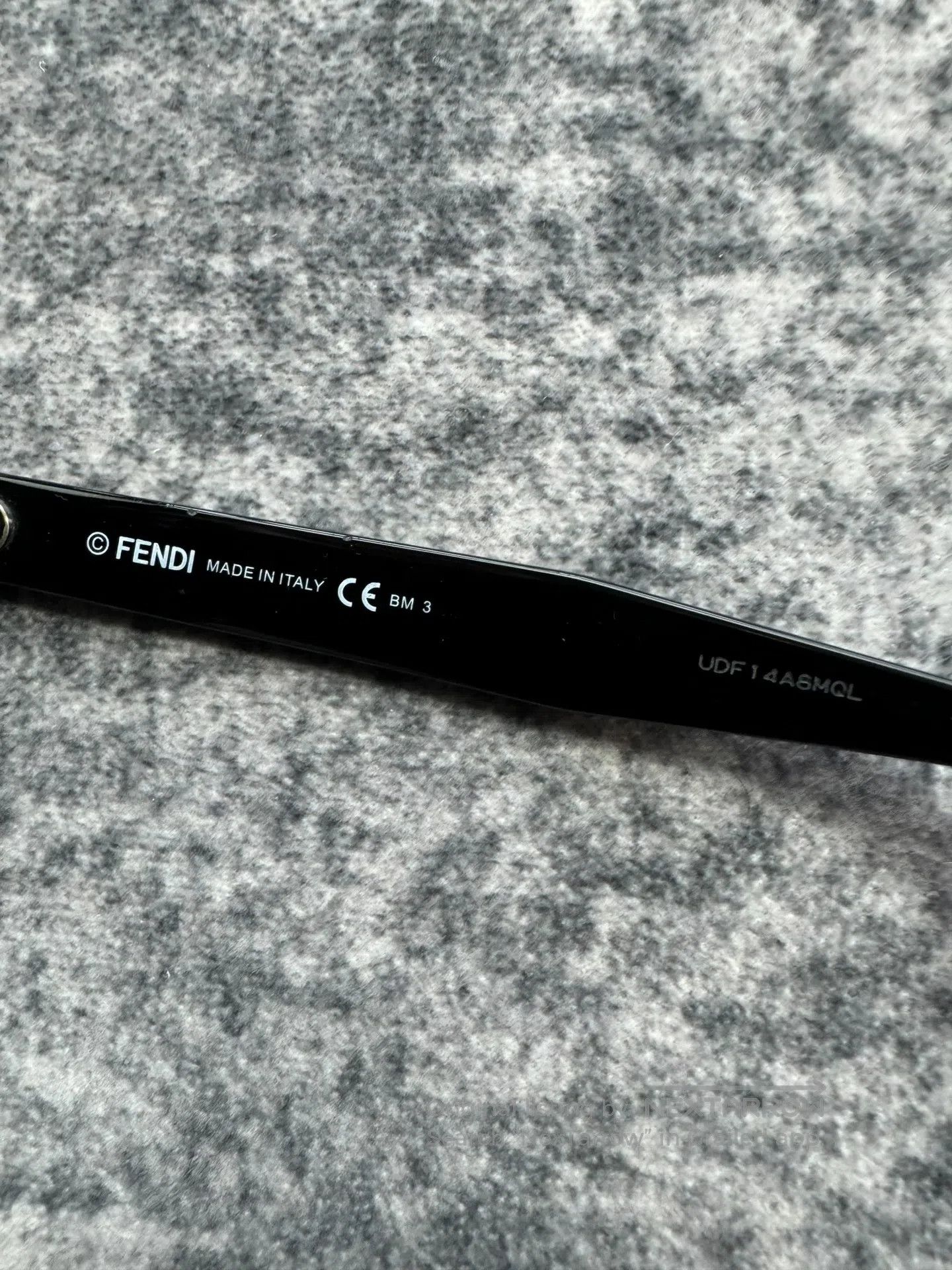 Fendi FENDI Sunglasses| Size ONE SIZE - 5 Thumbnail