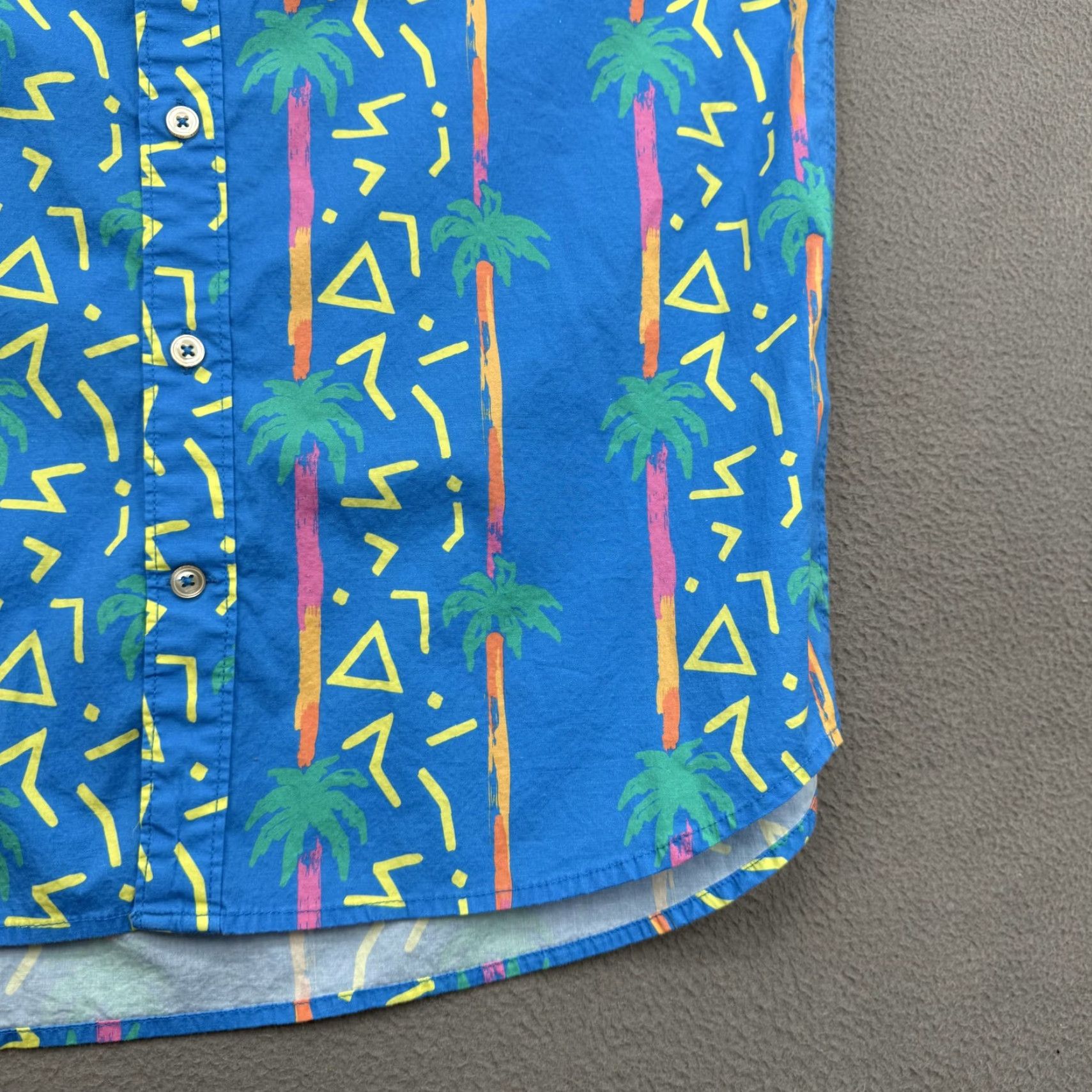 Chubbies Chubbies Shirt Mens M Blue Palm Tree Tropical Short Sleeve Button Up Size US M / EU 48-50 / 2 - 7 Thumbnail