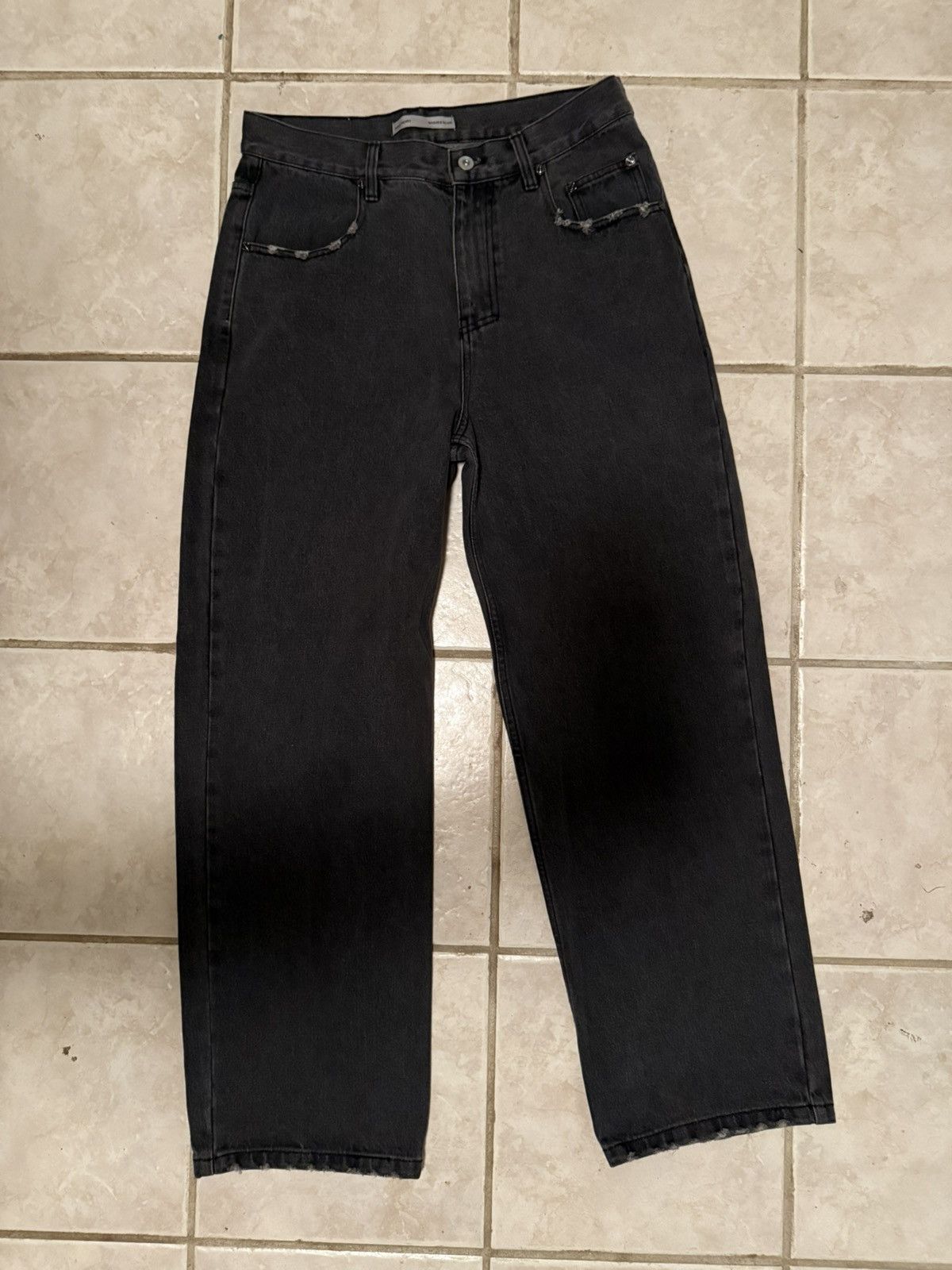 Cole Henry COLE HENRY STANDARD WASHED JEANS Size US 32 / EU 48 - 1 Thumbnail