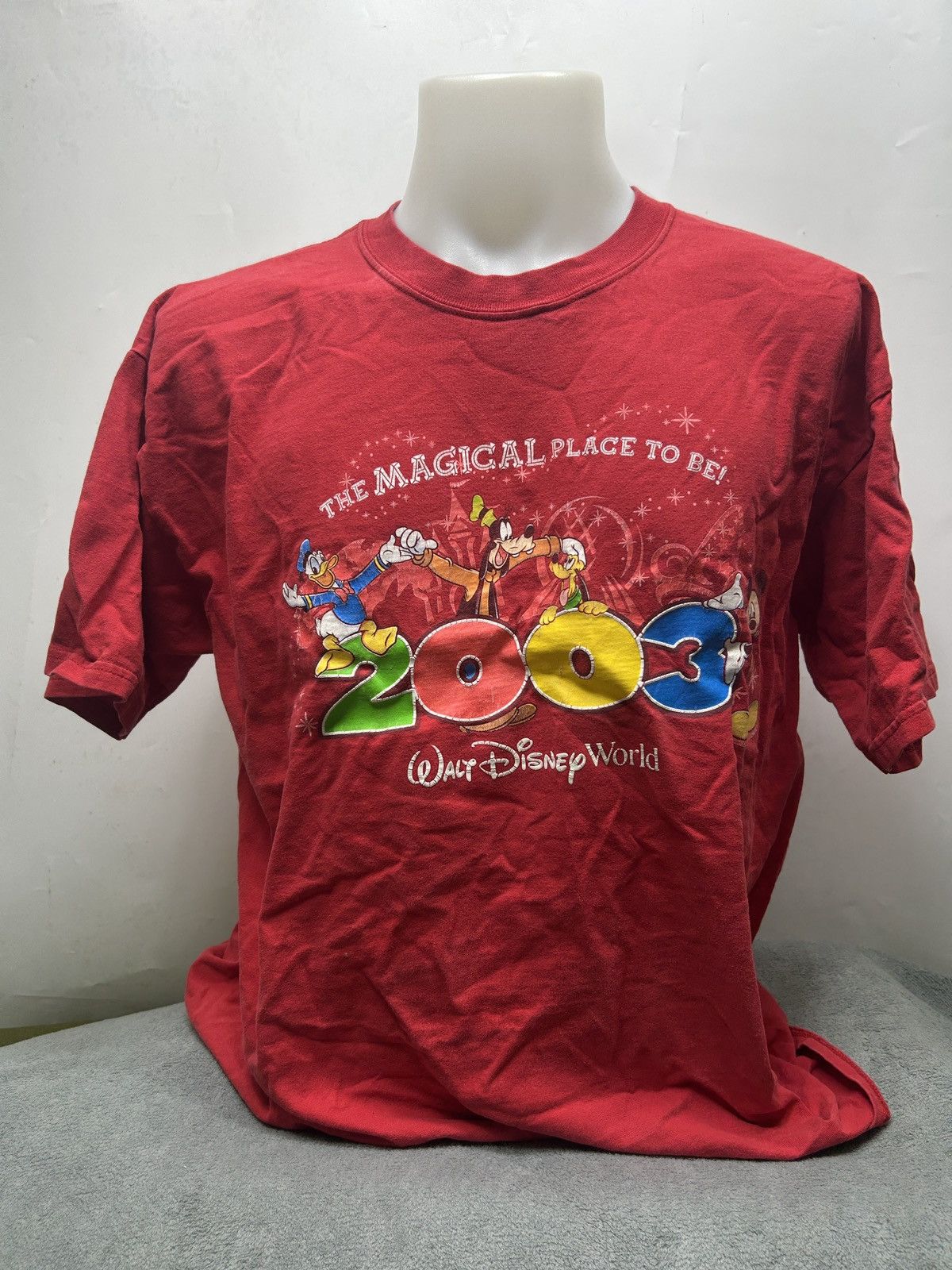 Vintage Vintage Walt Disney World 00s T-Shirt Size XL Size US XL / EU 56 / 4 - 1 Thumbnail