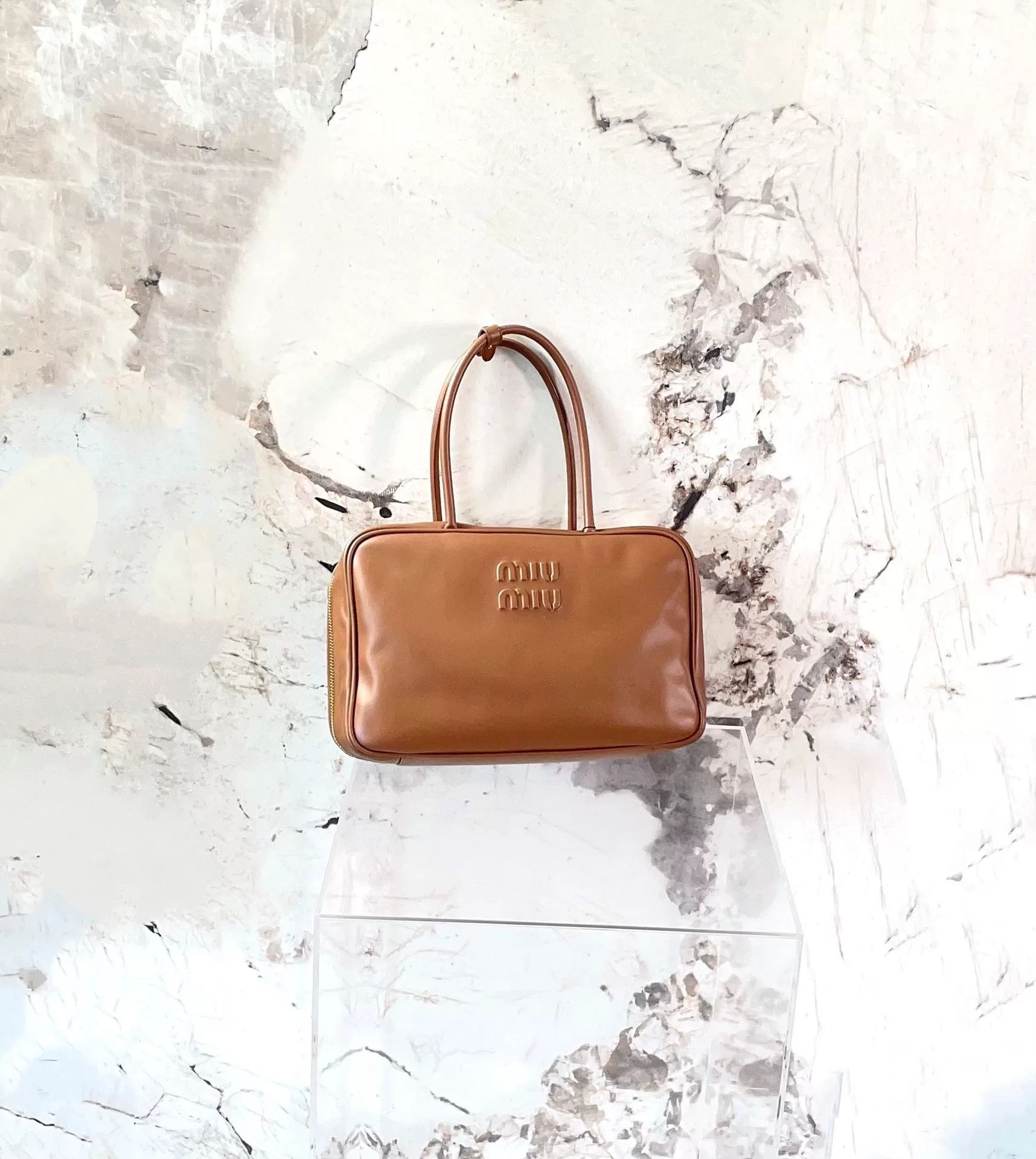Miu Miu Pre-loved Bag Very good condition Size ONE SIZE - 1 Thumbnail