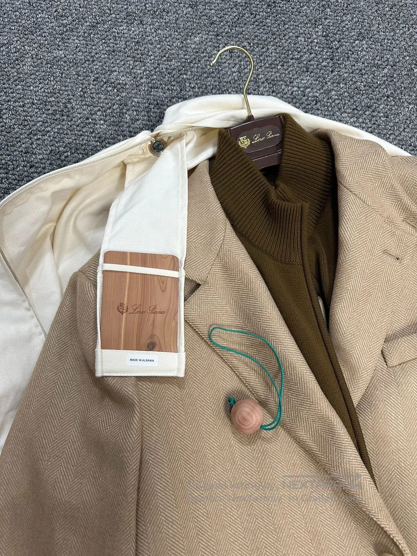 Loro Piana Loro Piana Baby Camel Blazer with Sweater. Size US XXL / EU 58 / 5 - 8 Thumbnail