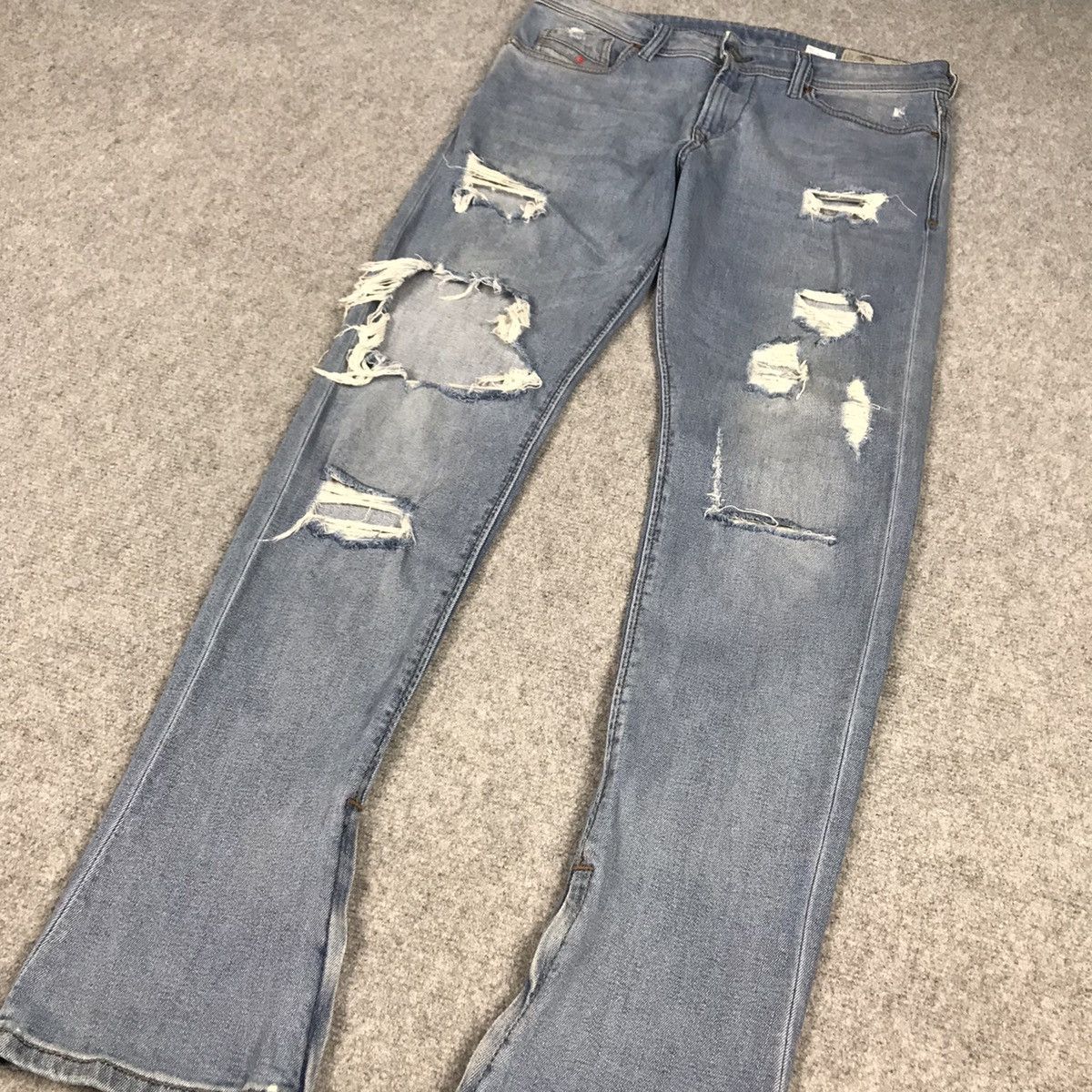 Diesel SLIM DIESEL DISTRESSED JEANS PANTS Size US 30 / EU 46 - 4 Thumbnail
