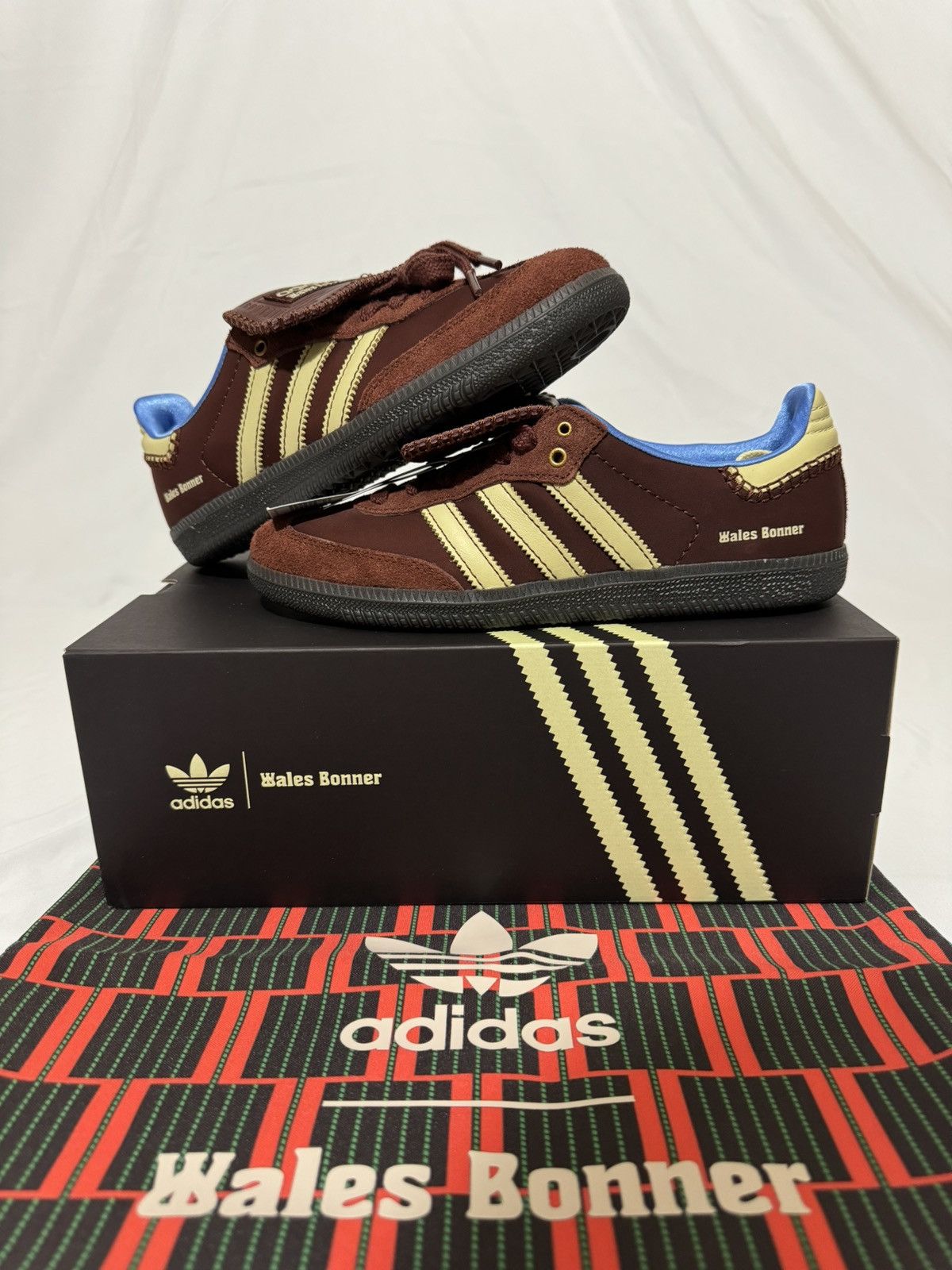 adidas gazelle silver green womens adidas Samba OG Mens Lifestyle Shoes Fox Brown Off White Gum JR0892 – Shoe  Palace main image 1