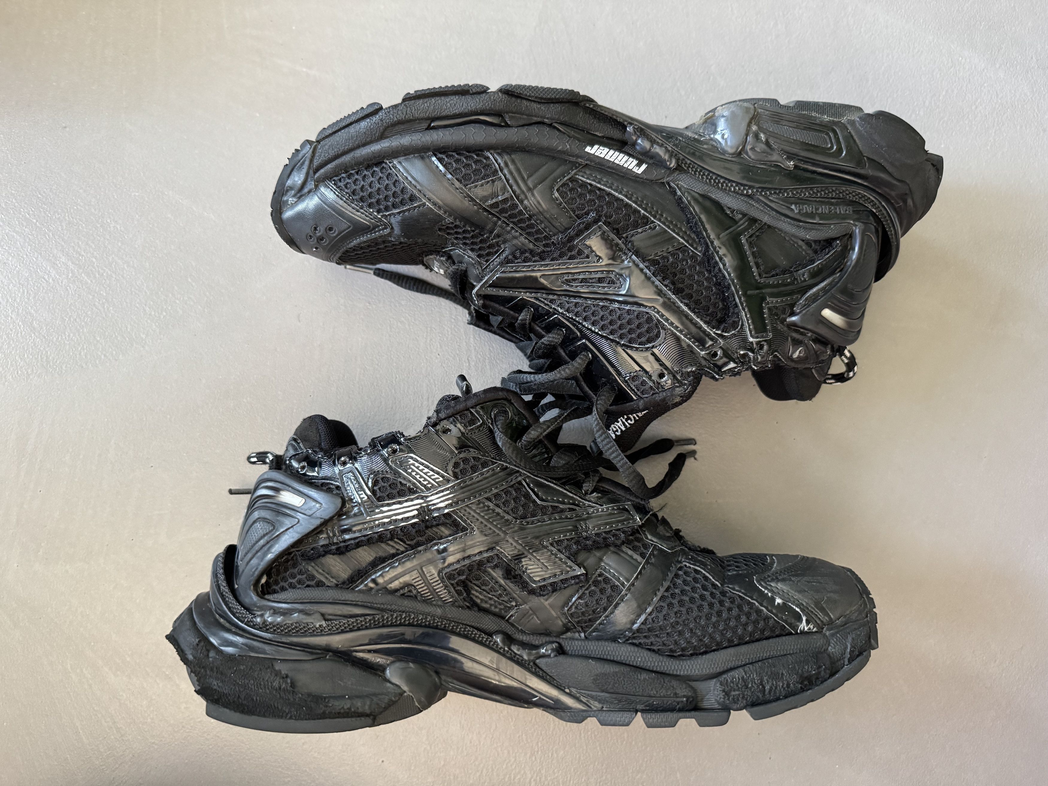 Balenciaga Balenciaga Runner Black, Mesh / Nylon Sneakers - Italy Size US 9 / EU 42 - 7 Thumbnail