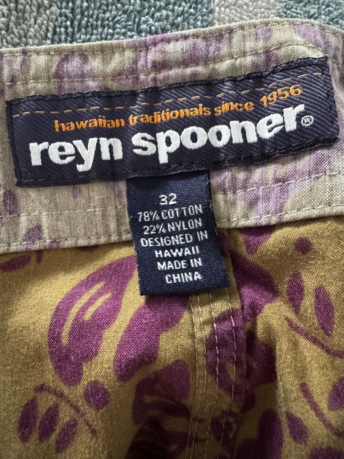 Reyn Spooner Vintage Reyn Spooner Waterproof Boardshorts Green Pink 32 Size US 32 / EU 48 - 8 Thumbnail