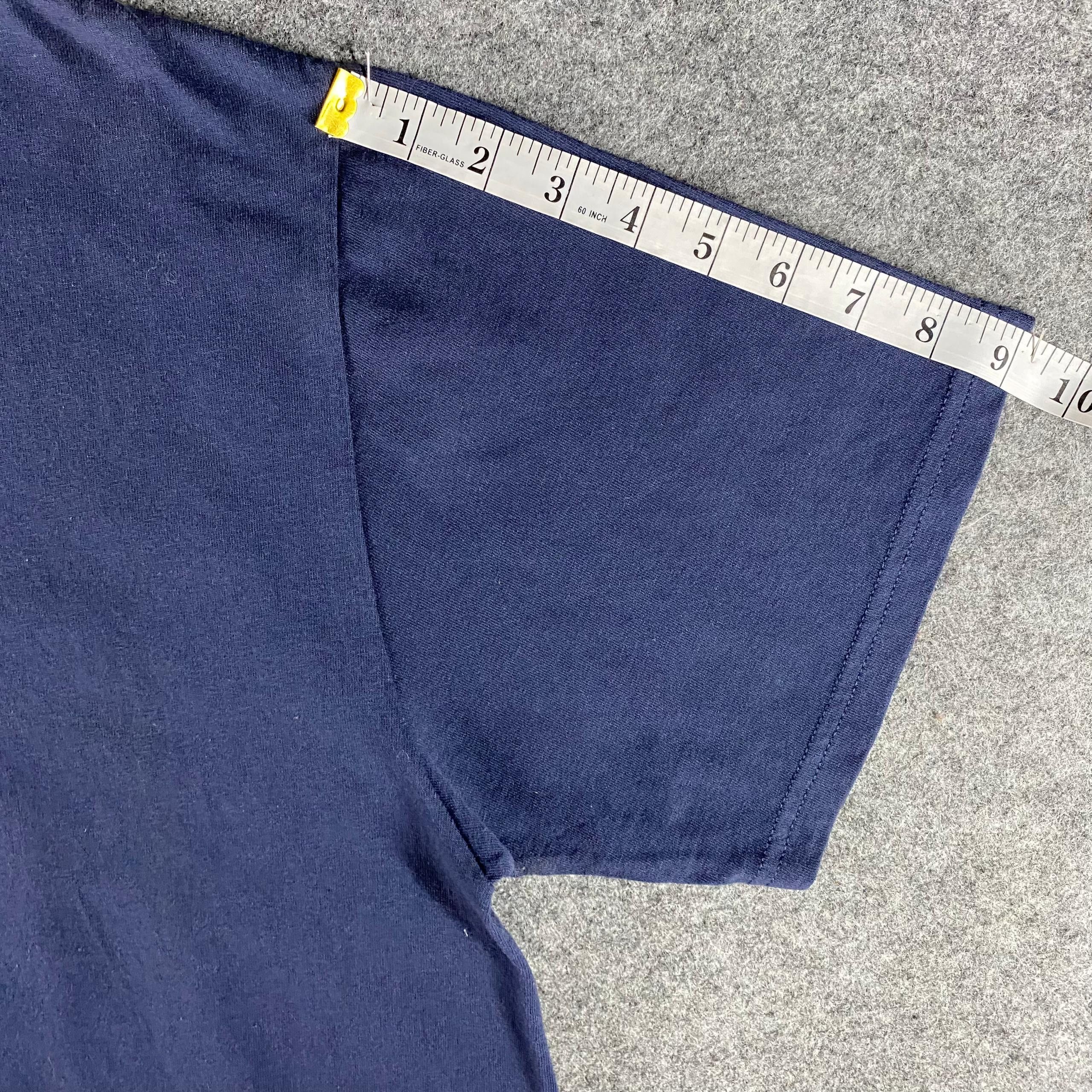 Nike Nike Small Logo Tshirt Size US XL / EU 56 / 4 - 5 Thumbnail