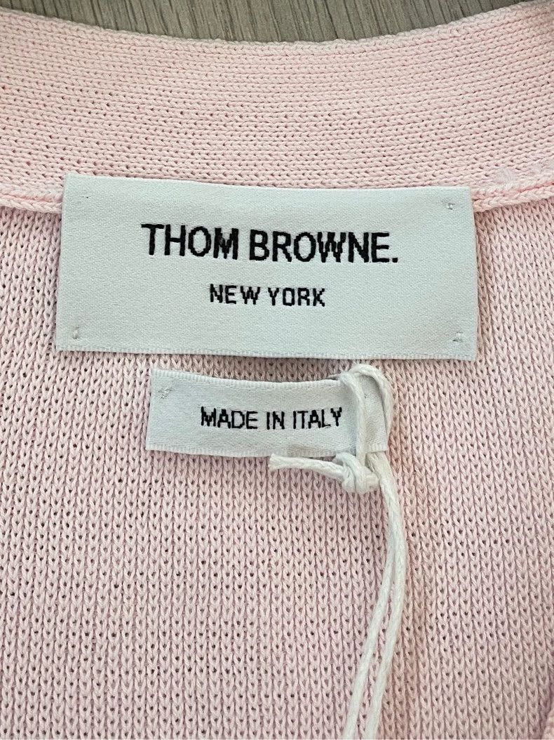 Thom Browne Thom browne Size 1 Cherry blossom pink embroidered button Size S / US 4 / IT 40 - 5 Thumbnail