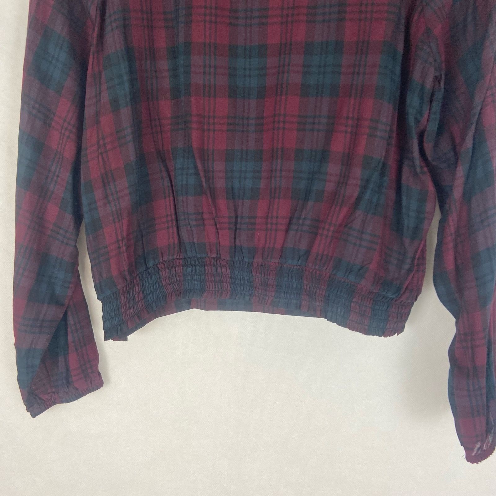 Express NWT Express Women's Peasant Crop Top Size Large Size L / US 10 / IT 46 - 11 Thumbnail