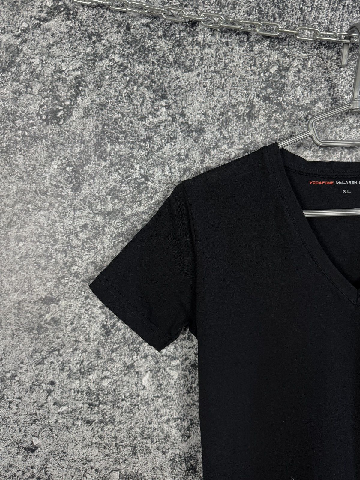 Formula 1 Formula 1 Vodafone McLaren Mercedes Racing T-Shirt Lewis XL Size XL / US 12-14 / IT 48-50 - 3 Thumbnail