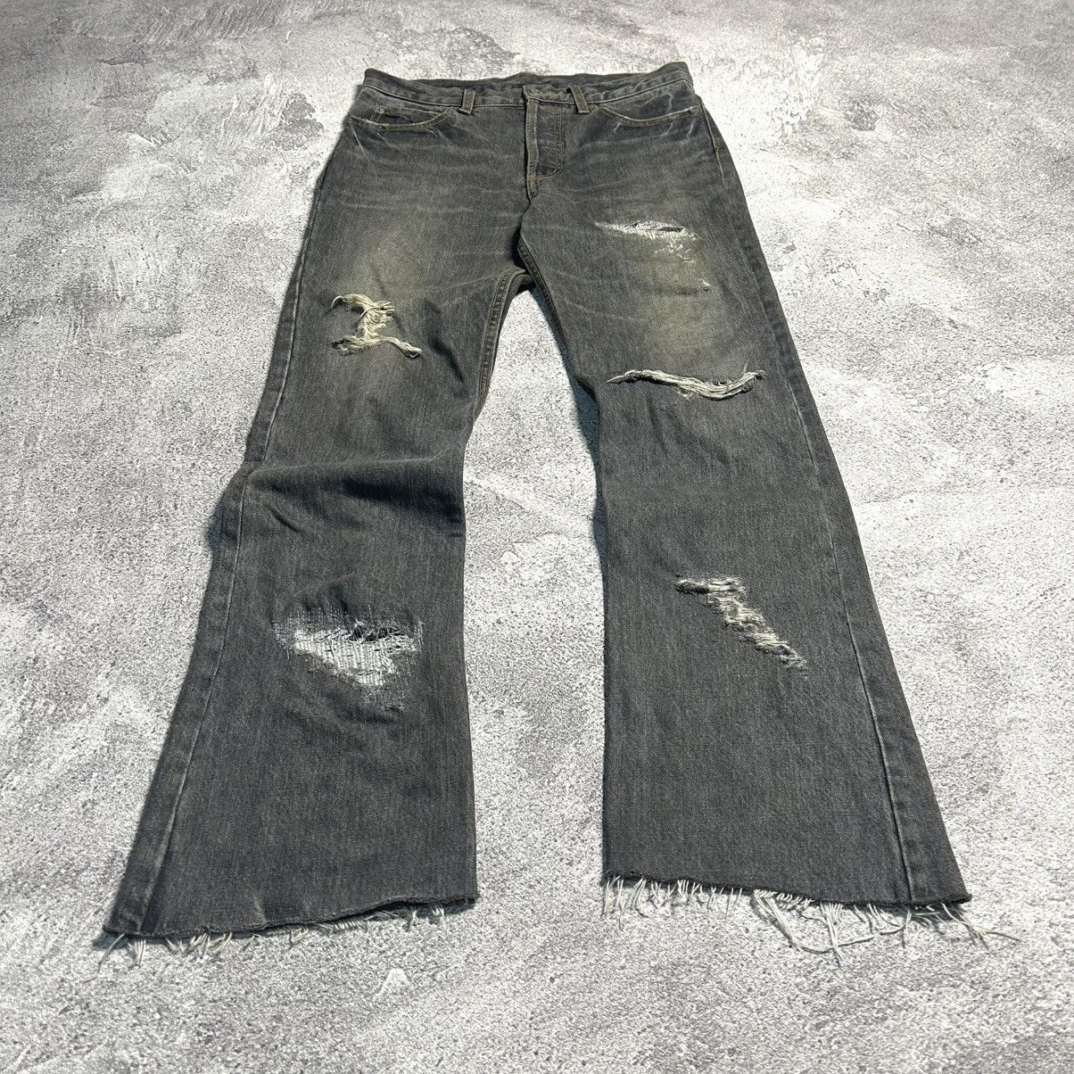 RIPVANWINKLE RIPVANWINKLE Crazy Disstressed Flared Denim Size US 31 - 12 Thumbnail