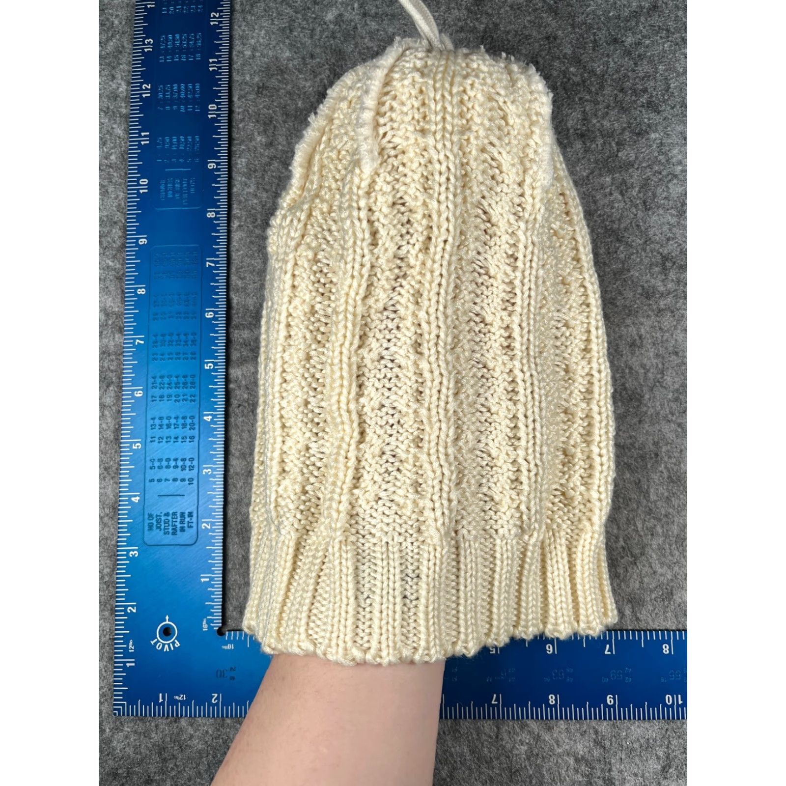 Nike Beanie Women One Size Ivory Cable Knit Acrylic Winter 