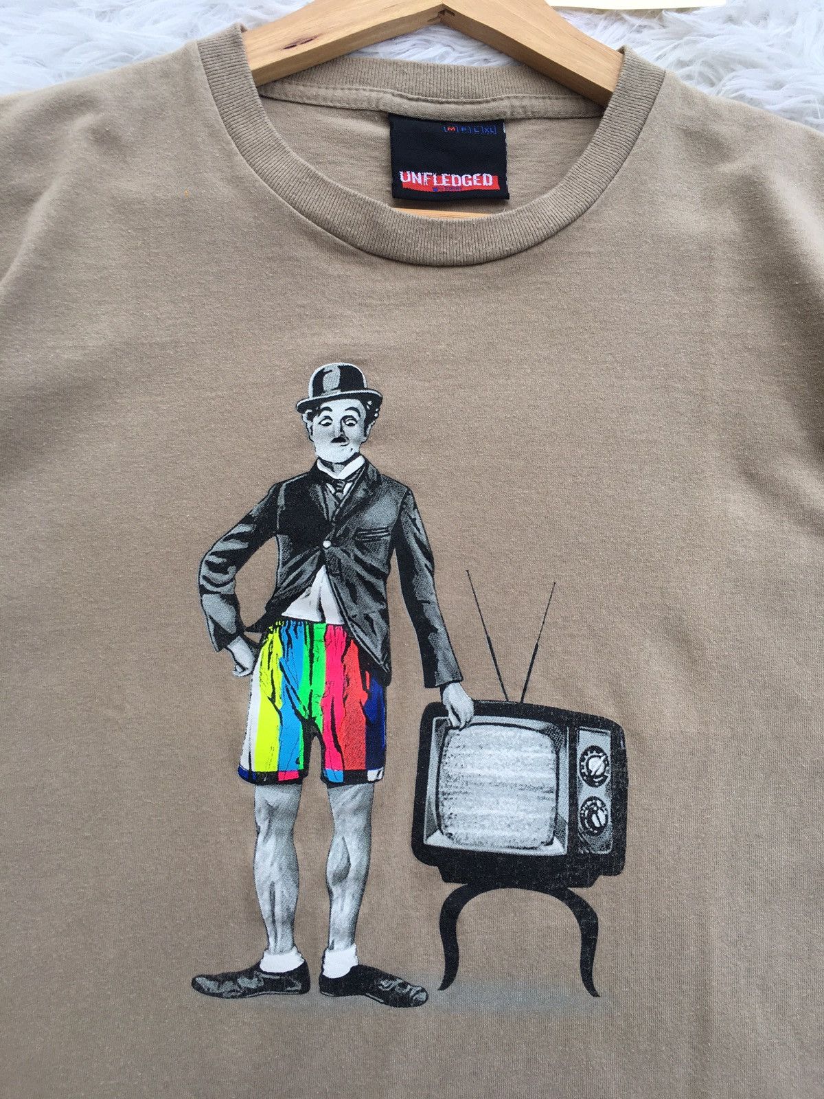 Vintage Rare Vtg Unfledged Charlie Chaplin Tshirt Japanese Brand Size US S / EU 44-46 / 1 - 6 Thumbnail