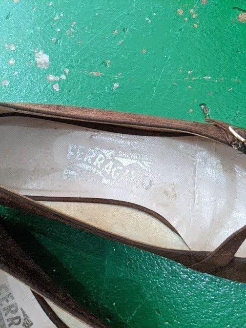 SALVATORE FERRAGAMO FLAT SHOES