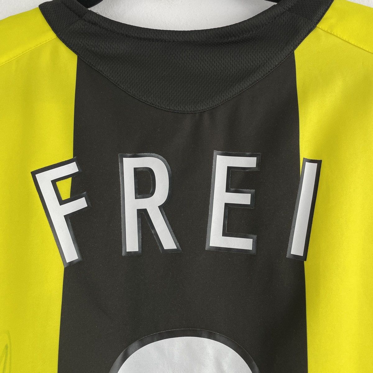 Nike Vintage Borussia Dortmund Alexander Frei Home Jersey 2006 Size US M / EU 48-50 / 2 - 8 Thumbnail