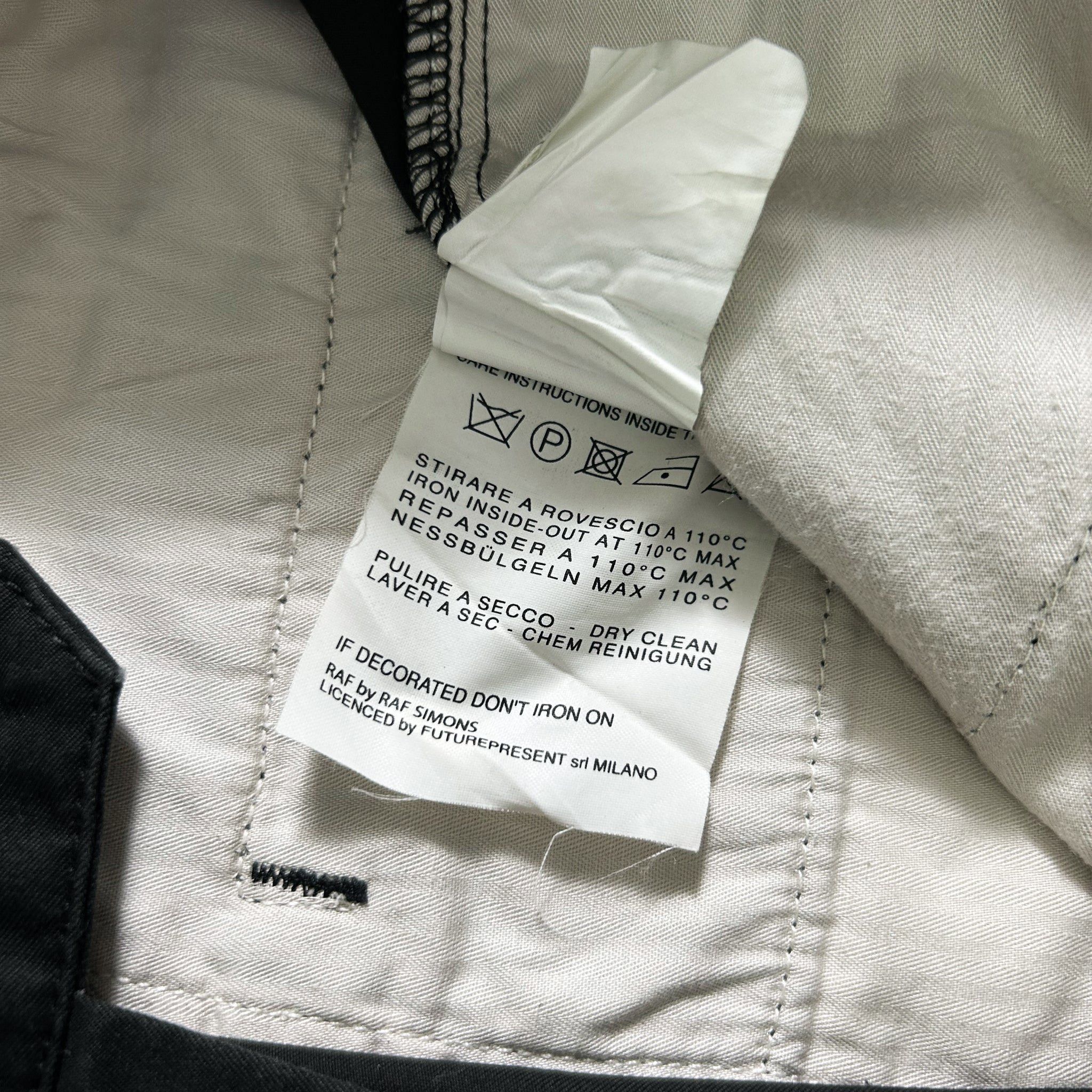 Raf Simons Raf Simons Minimal Black Shorts Size US 32 / EU 48 - 4 Thumbnail