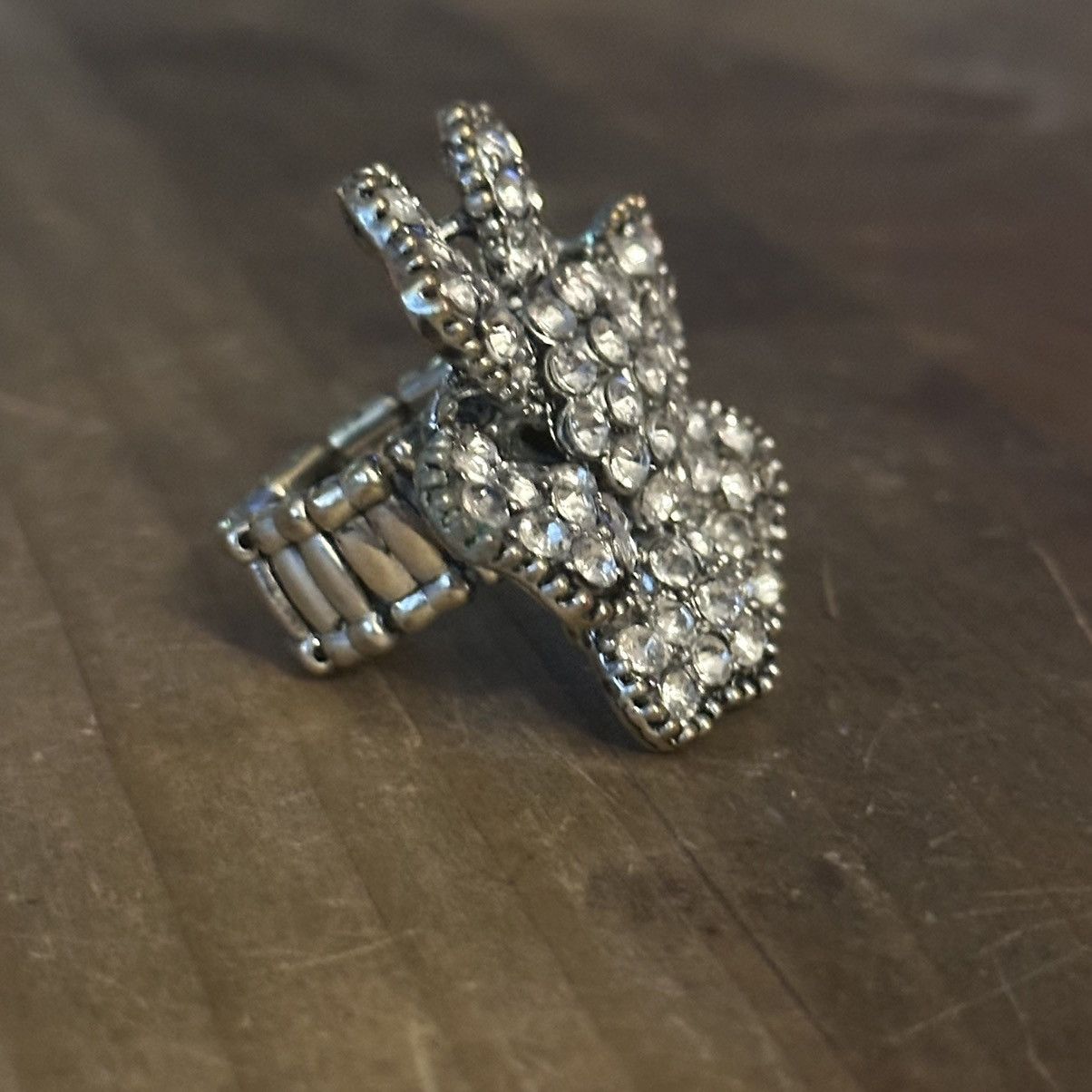 Other Large rhinestone flower stretch ring Size ONE SIZE - 7 Thumbnail