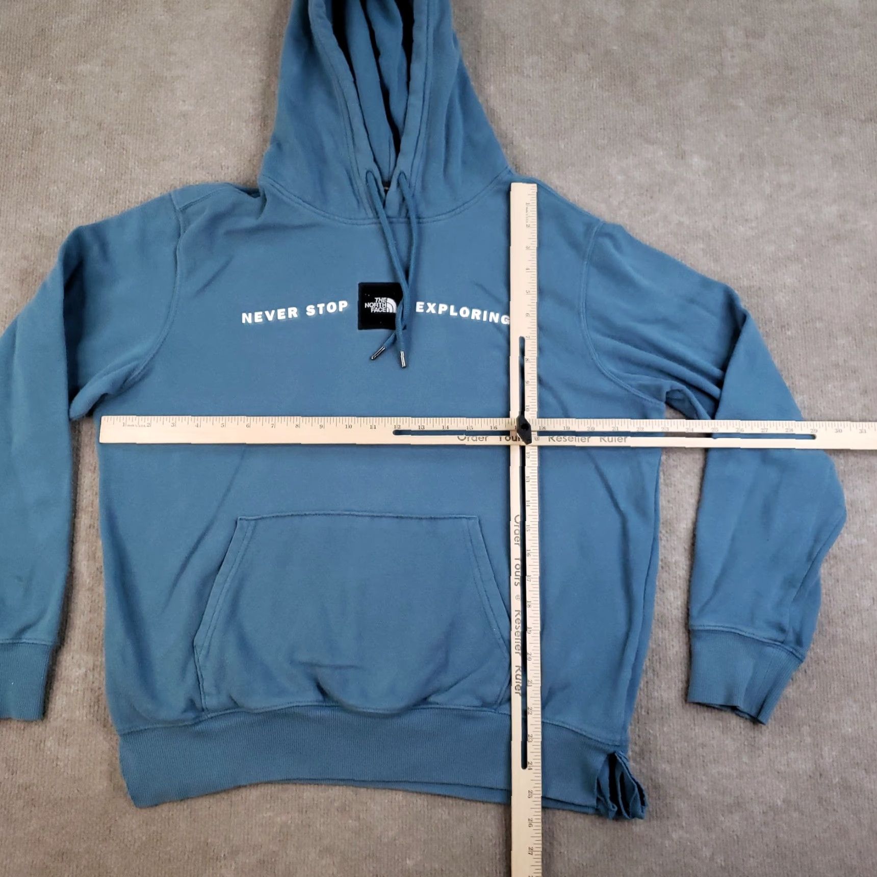 The North Face North Face Hoodie Medium Blue Pullover Logo Sweatshirt Outdoors Mens Size US M / EU 48-50 / 2 - 2 Thumbnail