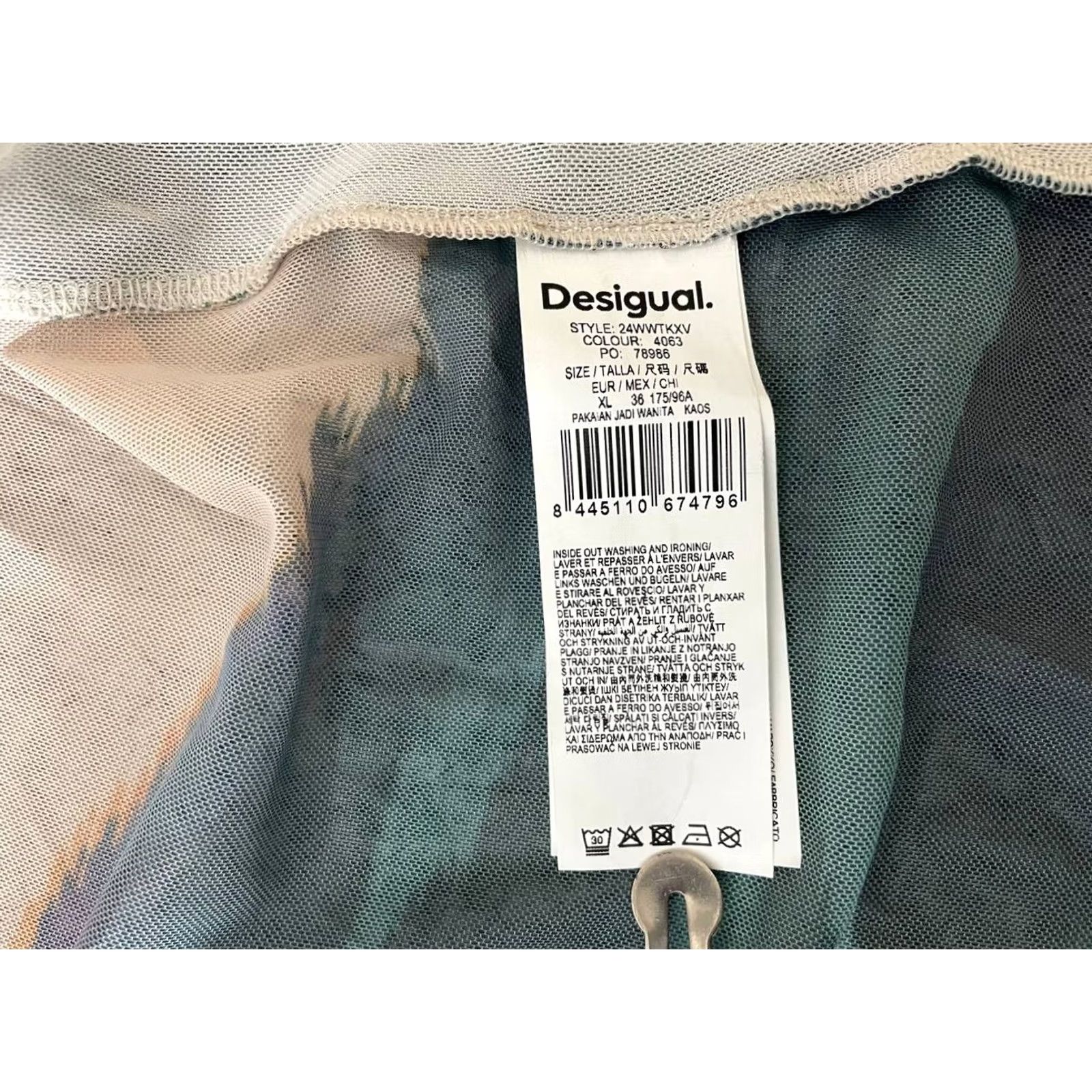 Desigual Desigual Blouse Shirt Women's XL Multicolor Abstract Print Polyester Button-Up Collared Casual Sleeve Size XL / US 12-14 / IT 48-50 - 4 Thumbnail