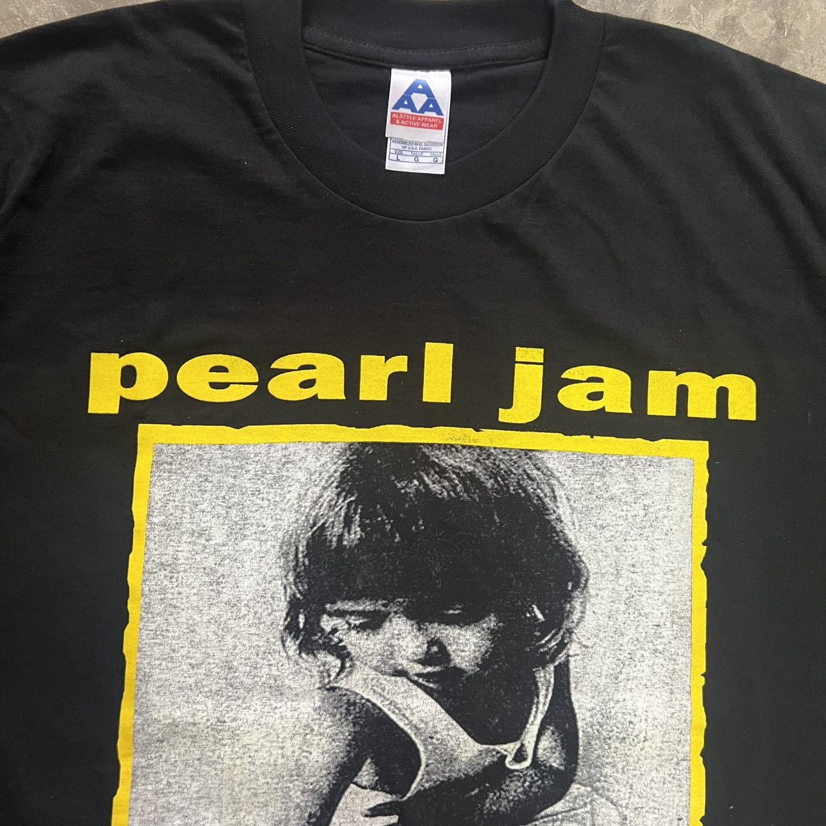 Band Tees Vintage Pearl Jam “Choices” T-Shirt 2002 Copyright Size US L / EU 52-54 / 3 - 3 Thumbnail