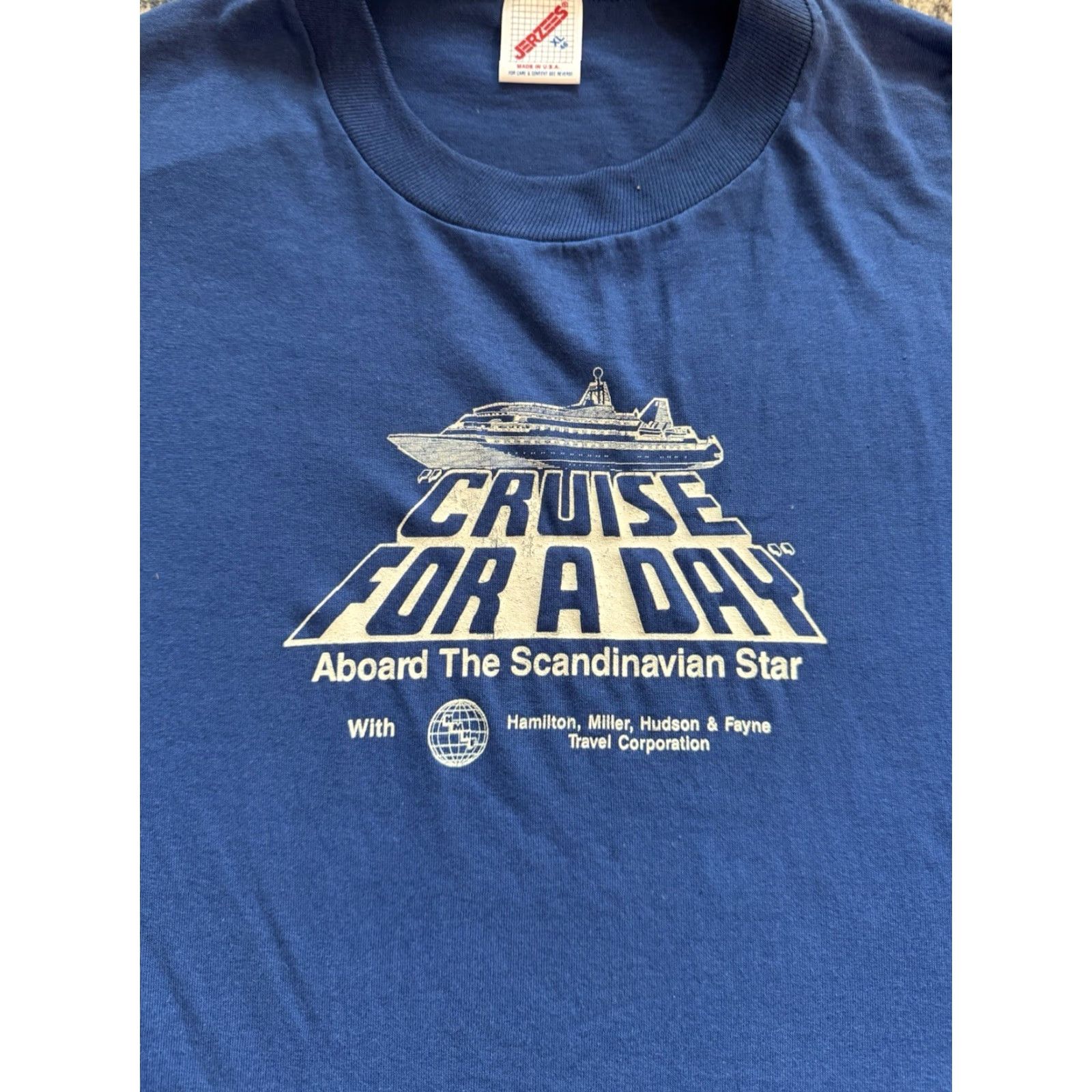 Jerzees VINTAGE 80s Cruise For A Day Aboard The Scandinavian Star T Shirt XL Men Blue Logo Graphic Print Short Sleeve Crew Neck Ship 1980s Beach Size US XL / EU 56 / 4 - 2 Thumbnail