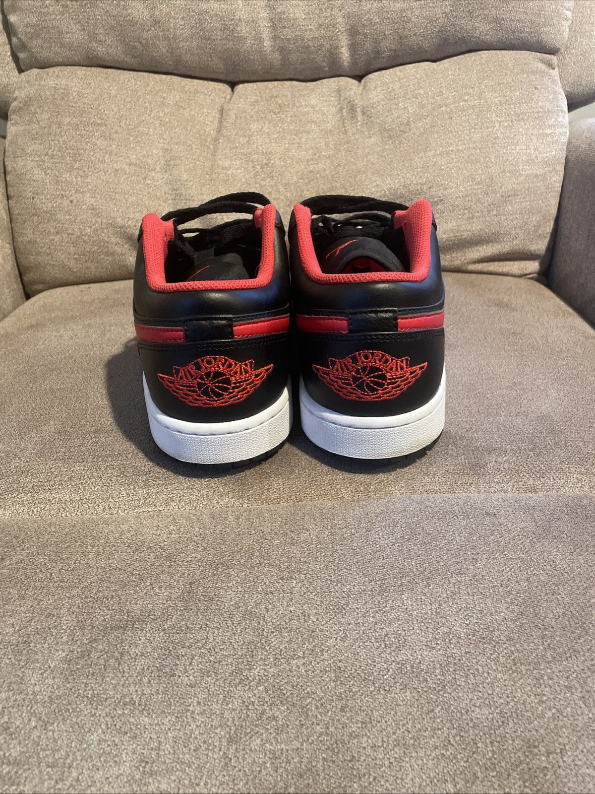 Nike Jordan’s black fire red white lows Size US 10.5 / EU 43-44 - 4 Thumbnail