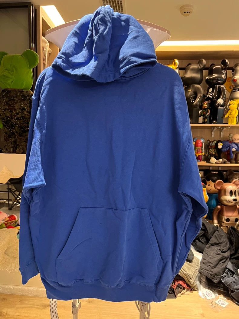 Balenciaga Balenciaga Blue Back Letter Hoodie Size US S / EU 44-46 / 1 - 1 Thumbnail