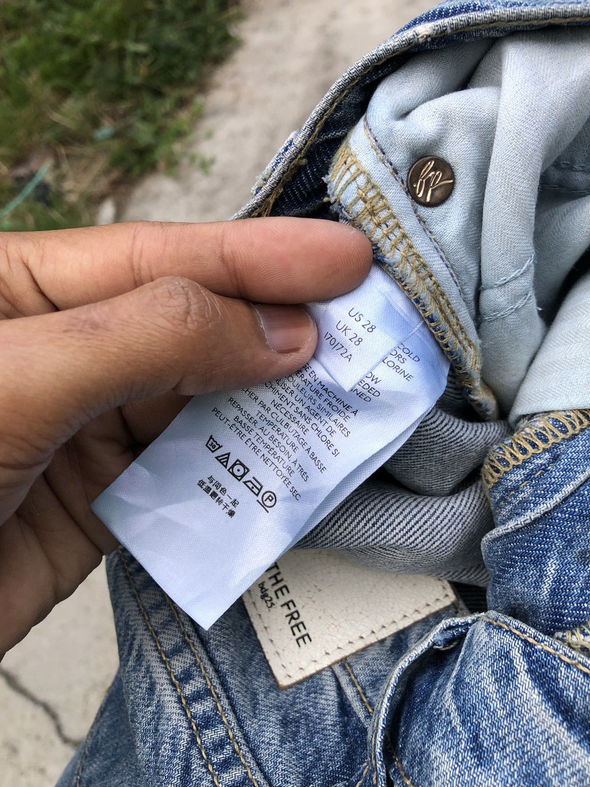 Free People SUPER BAGGY WE THE FREE DENIM Size US 30 / EU 46 - 2 Thumbnail