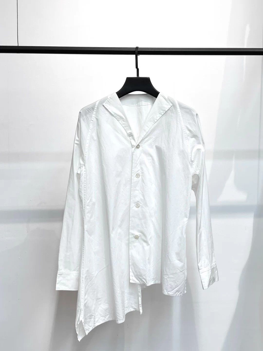 Yohji Yamamoto Yohji Yamamoto Asymmetric Shirt Size S Size S / US 4 / IT 40 - 2 Thumbnail