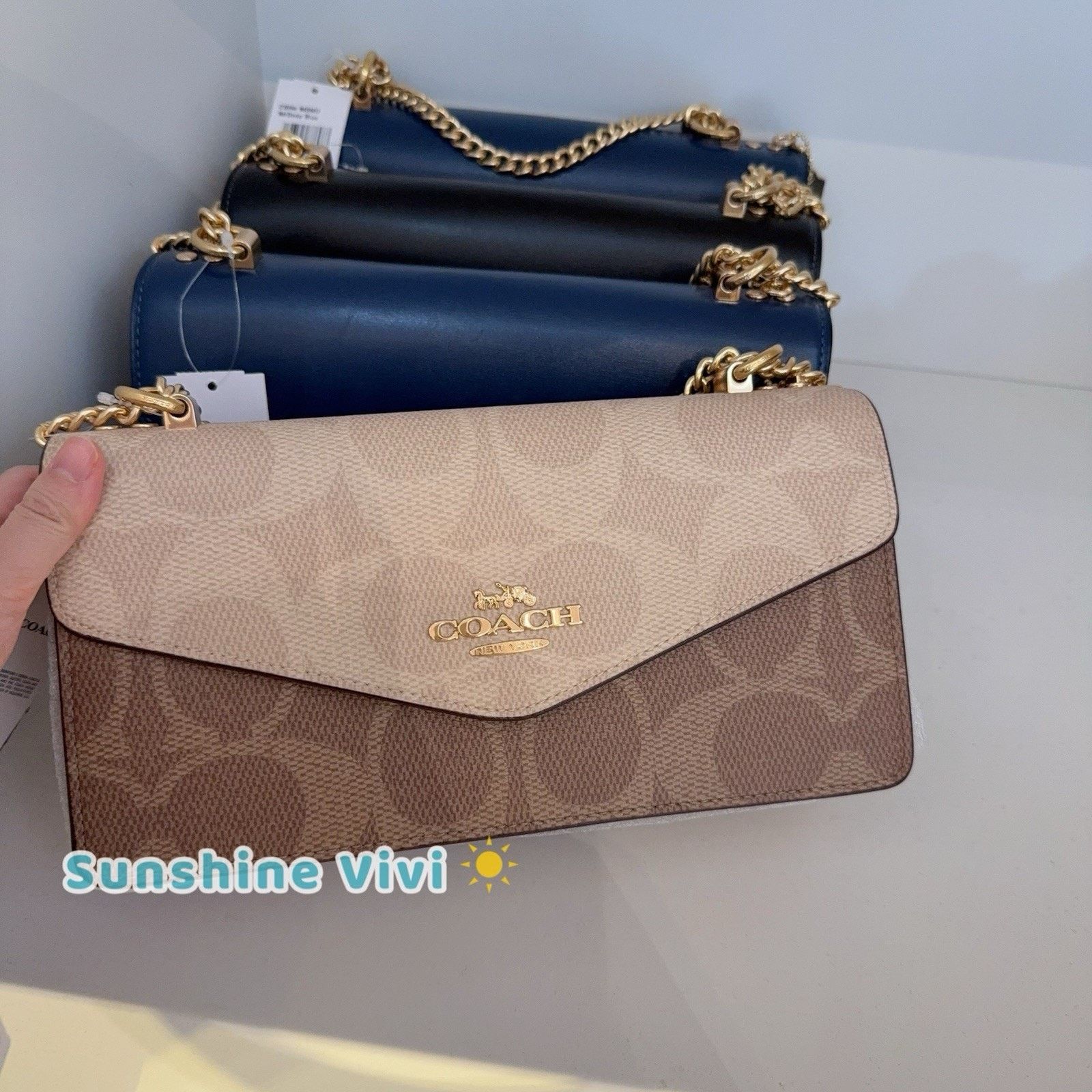 Coach NWT Coach Klare Envelope Crossbody Bag CBI99 Sand/Tan Size ONE SIZE - 1 Thumbnail