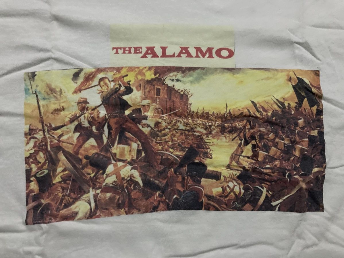 Vintage Vintage T-shirt Promo The Alamo 90s Size US L / EU 52-54 / 3 - 2 Thumbnail