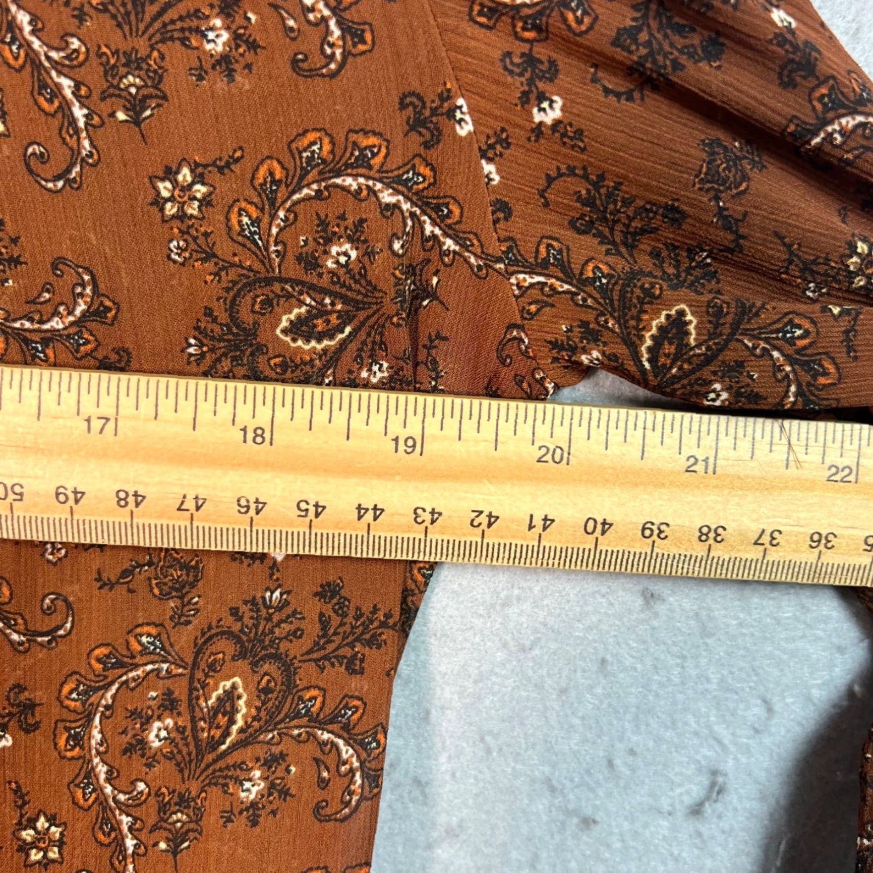 Uniqlo VINTAGE Uniqlo Womens Small Long-Sleeve Paisley Midi Dress Brown Polyester Size S / US 4 / IT 40 - 6 Thumbnail