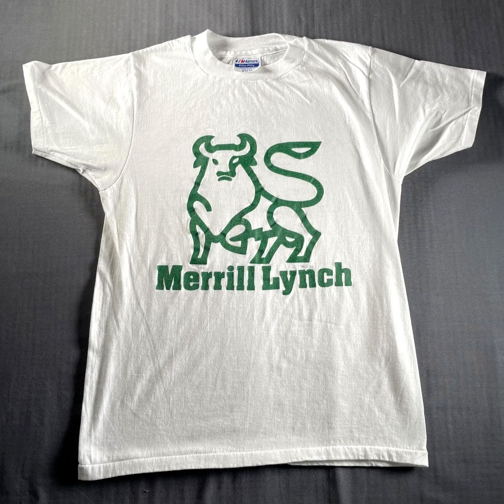 Hanes VINTAGE Merrill Lynch Shirt Mens M White Hanes Fifty-Fifty Made USA Tee Size US M / EU 48-50 / 2 - 4 Thumbnail